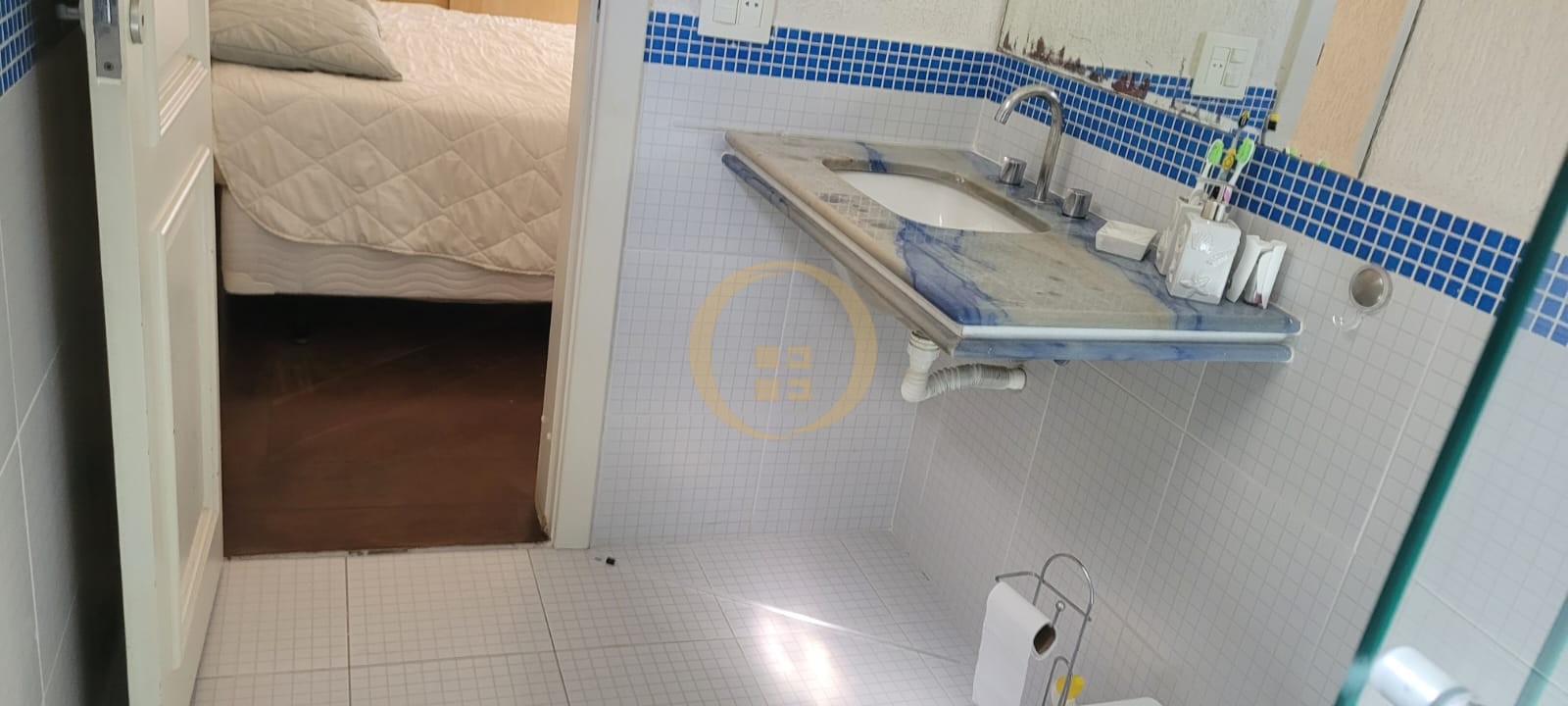Duplex à Venda na Praia das Pitangueiras - Guarujá