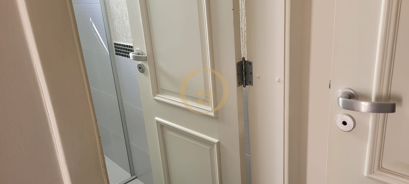Duplex à Venda na Praia das Pitangueiras - Guarujá
