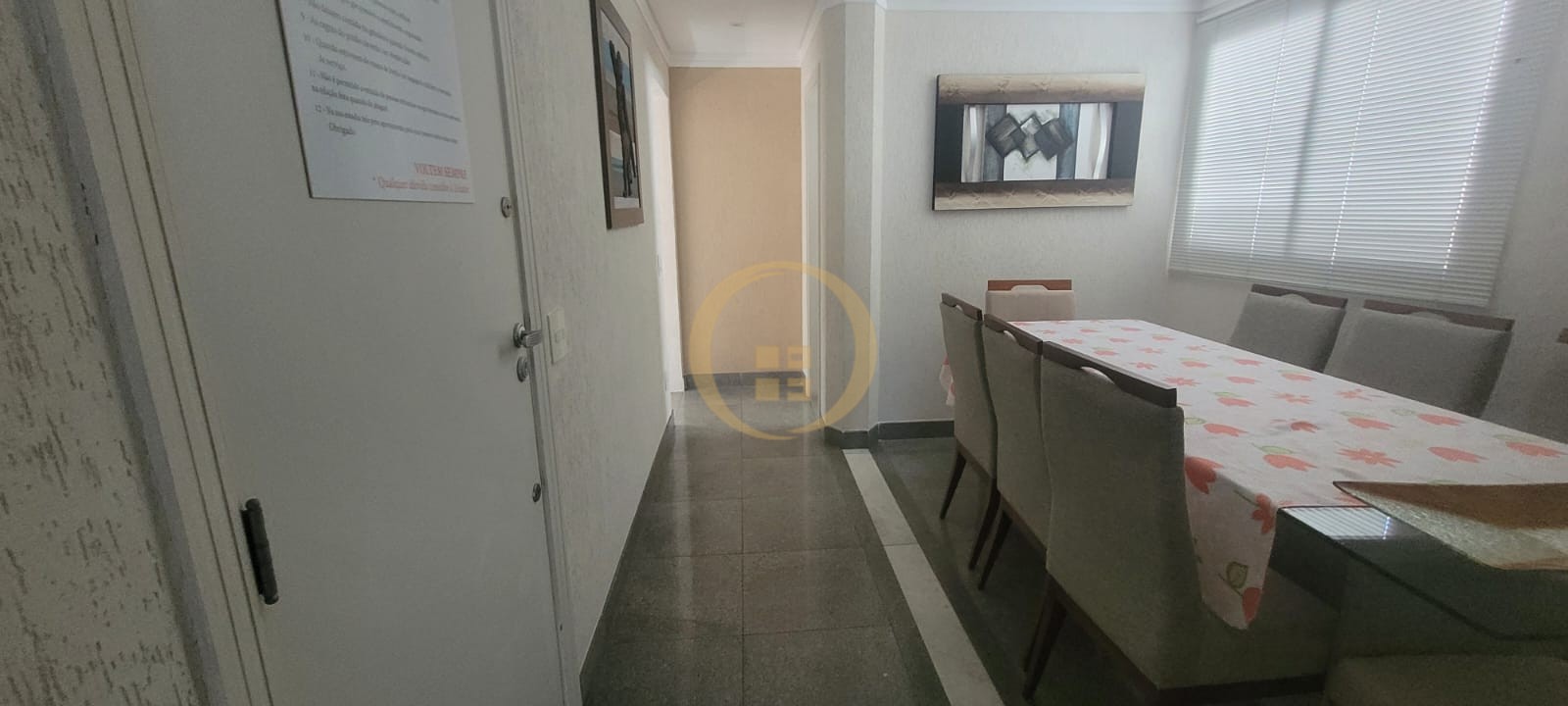 Duplex à Venda na Praia das Pitangueiras - Guarujá