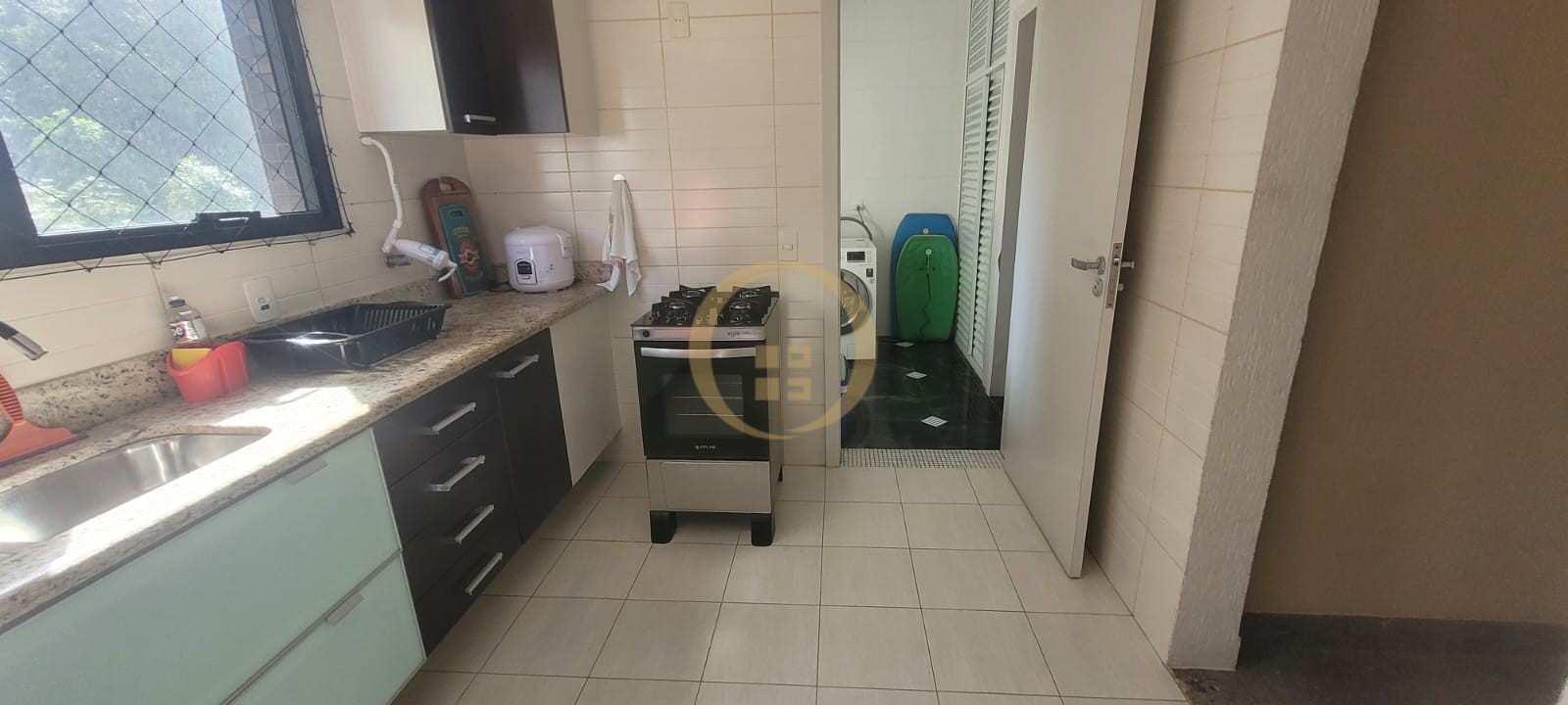 Duplex à Venda na Praia das Pitangueiras - Guarujá