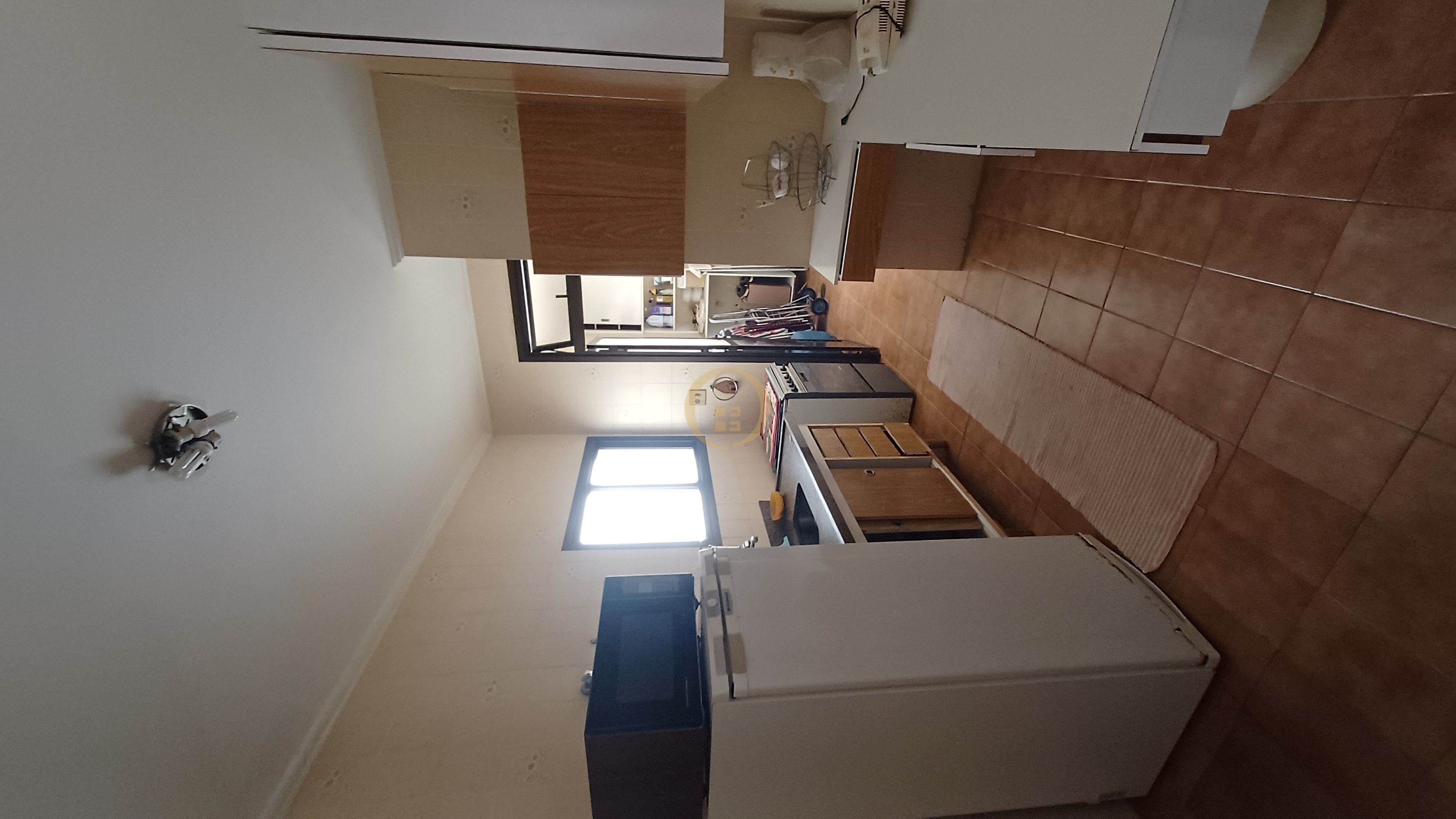Apartamento na Praia da Enseada, Guarujá - SP