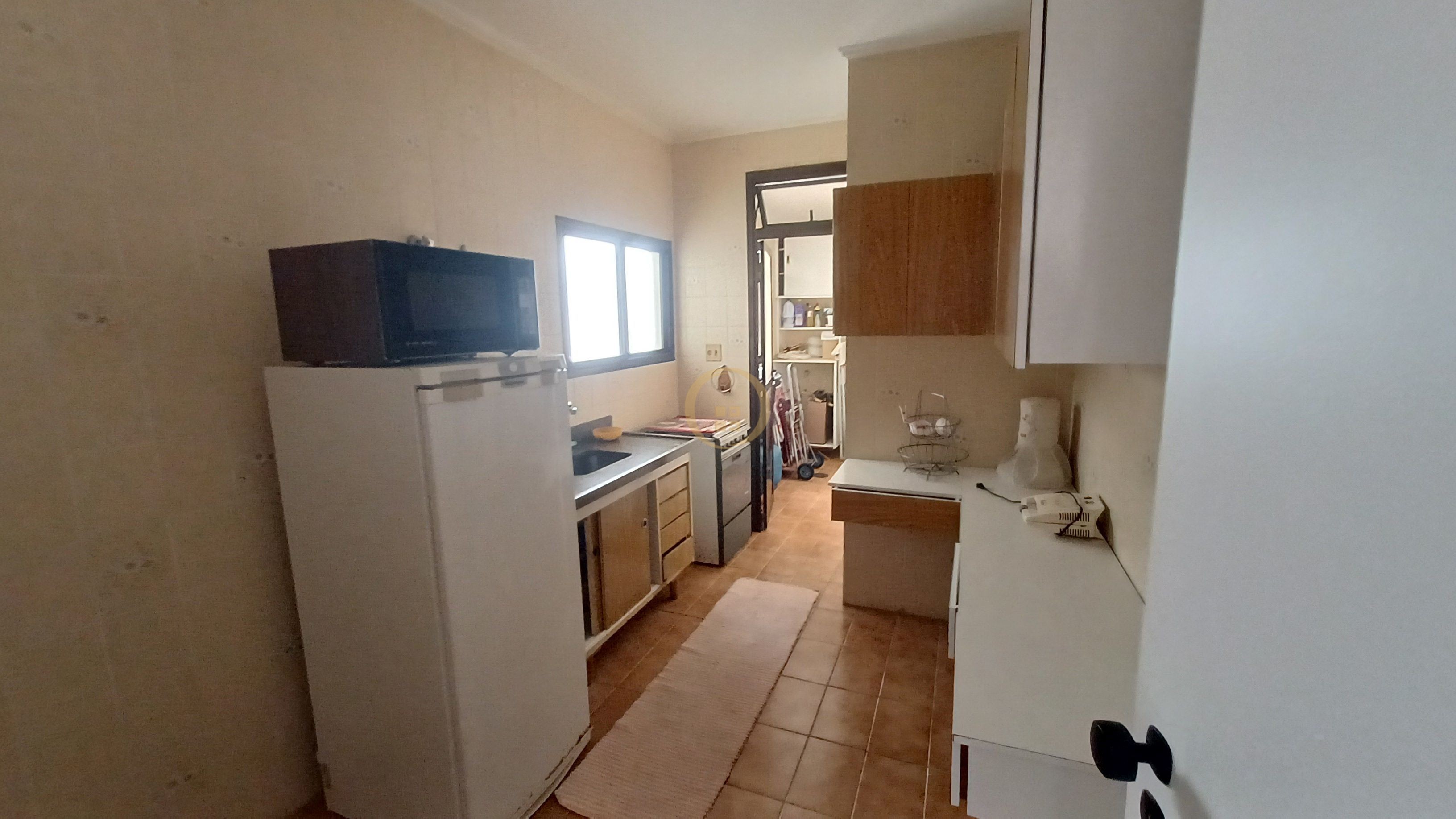 Apartamento na Praia da Enseada, Guarujá - SP