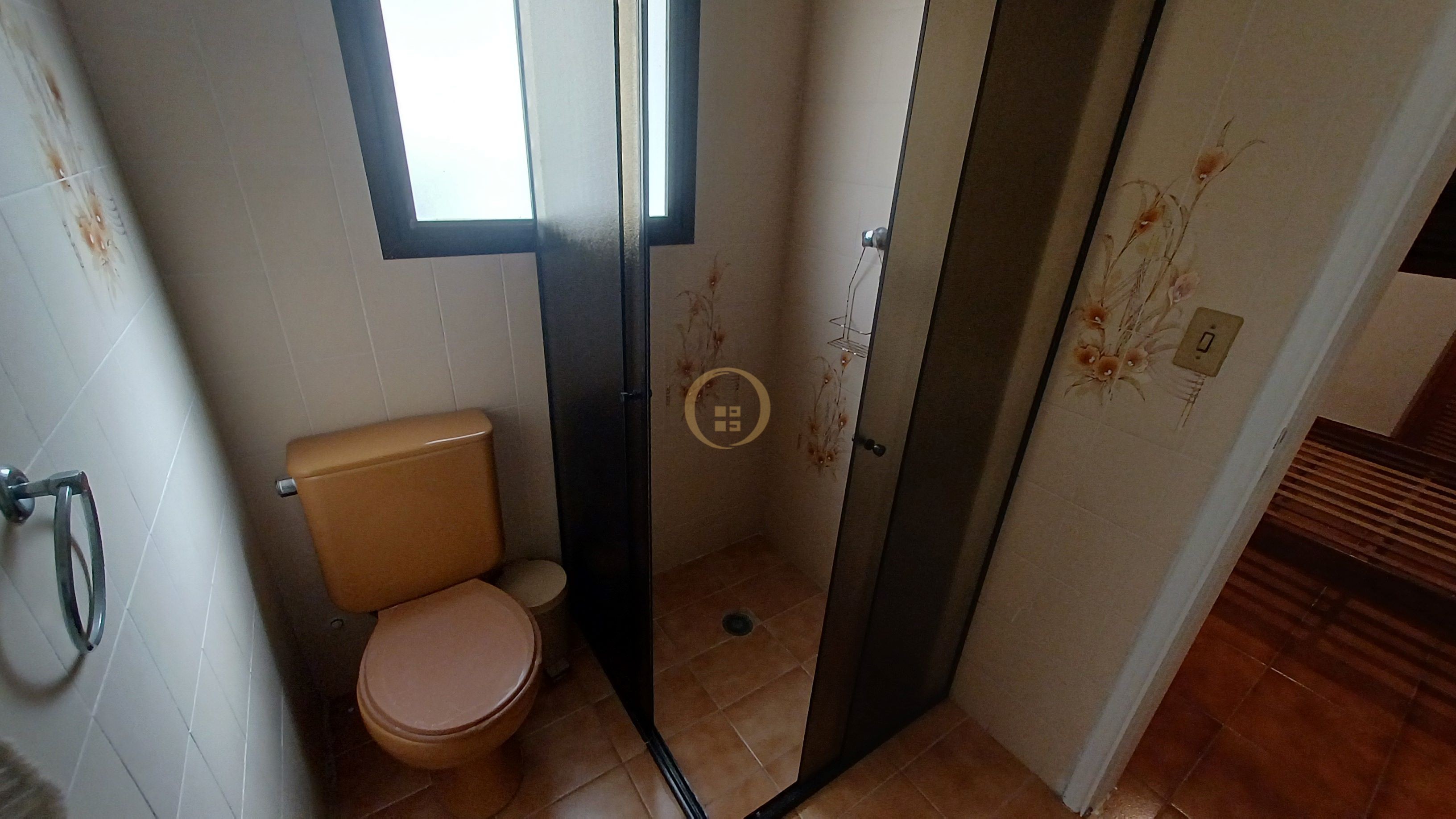 Apartamento na Praia da Enseada, Guarujá - SP