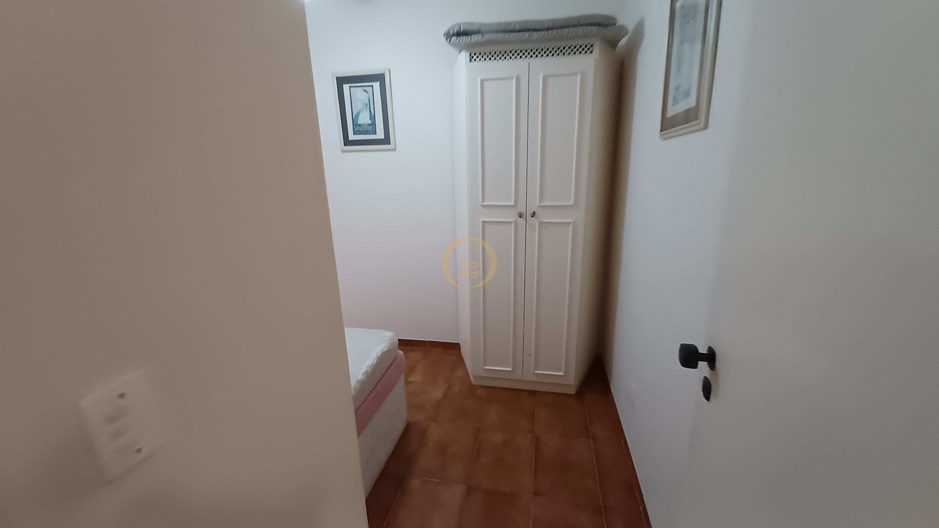 Apartamento na Praia da Enseada, Guarujá - SP
