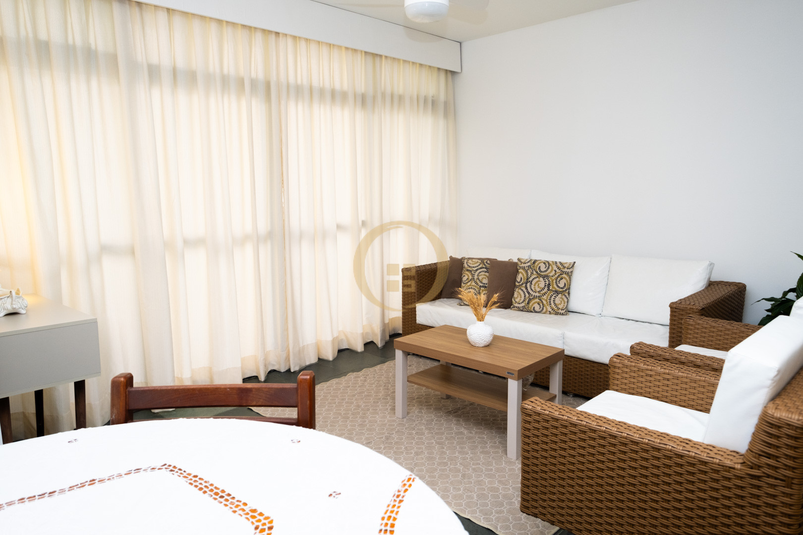 Apartamento na Praia da Enseada, Guarujá - SP