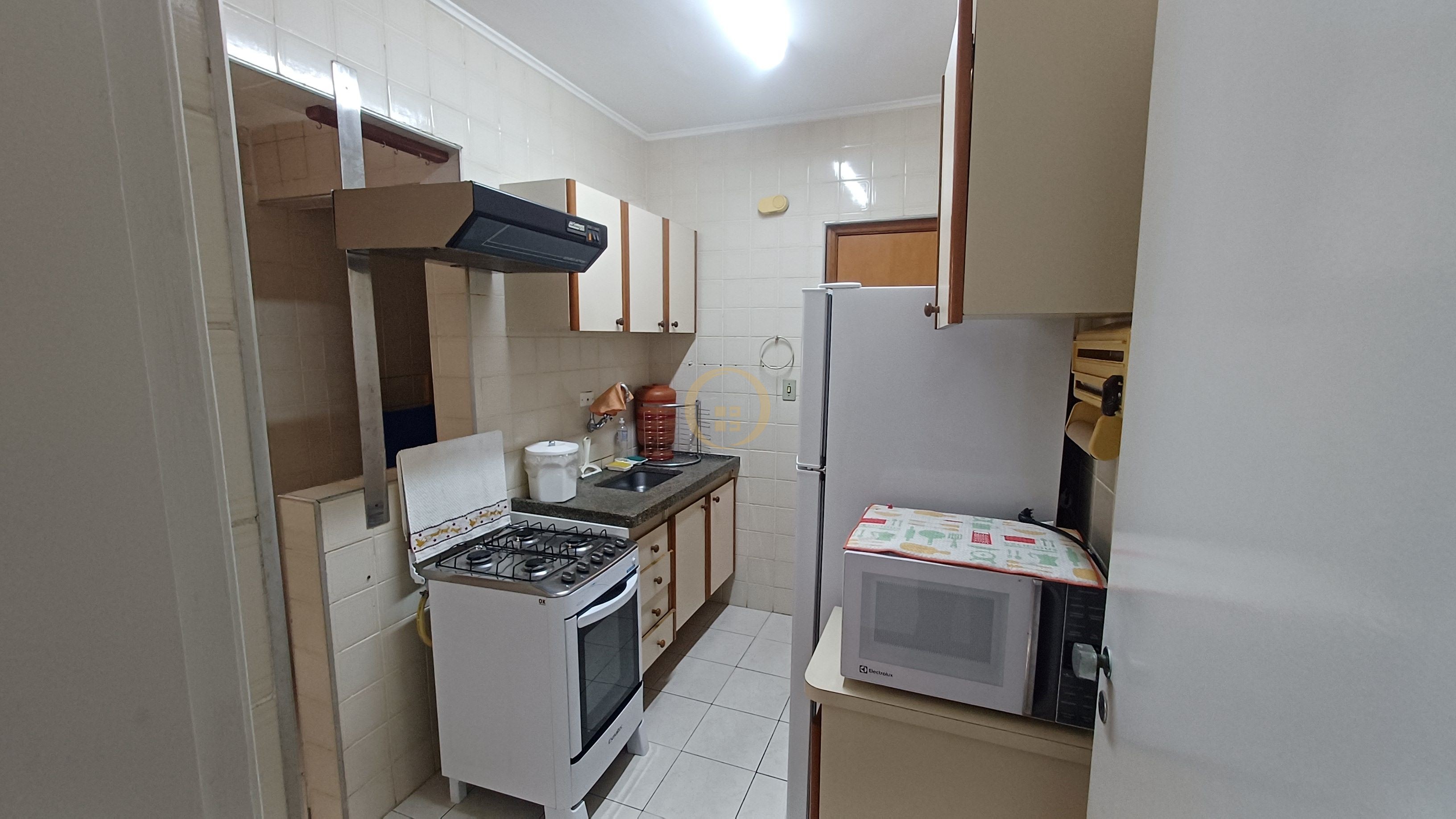 Apartamento na Praia da Enseada, Guarujá - SP