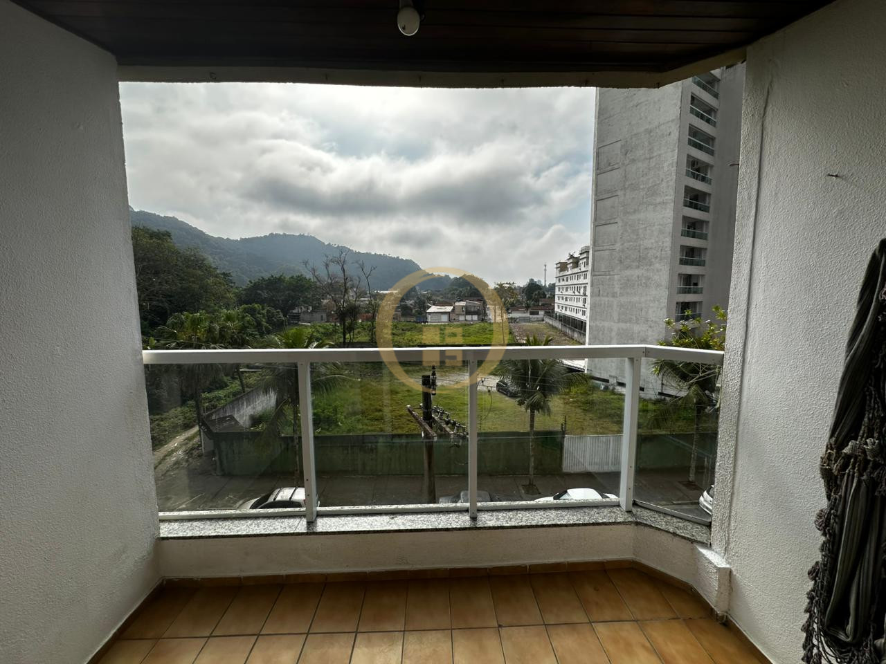 Apartamento na Praia da Enseada, Guarujá - SP