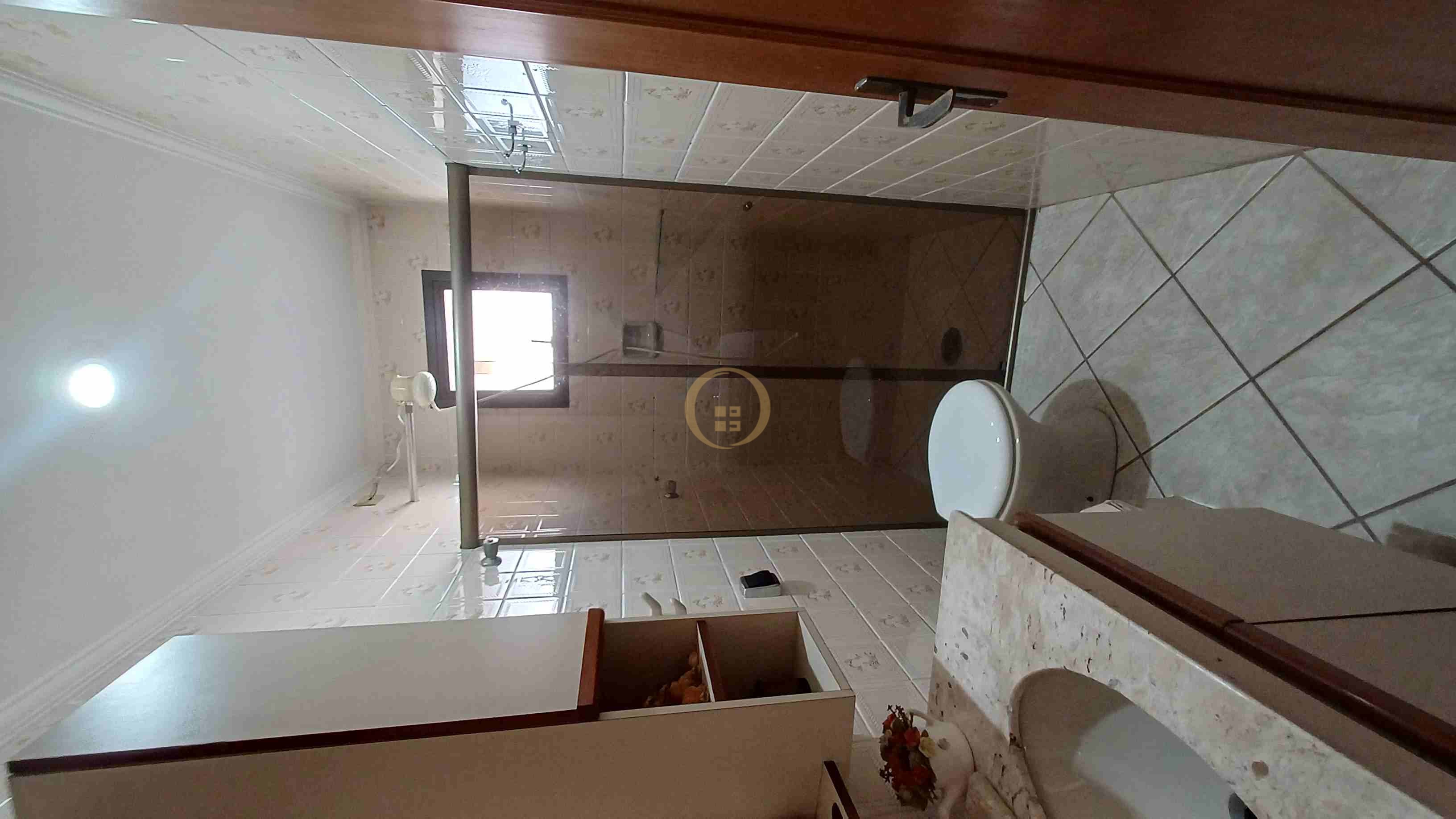 Apartamento na Praia da Enseada, Guarujá - SP