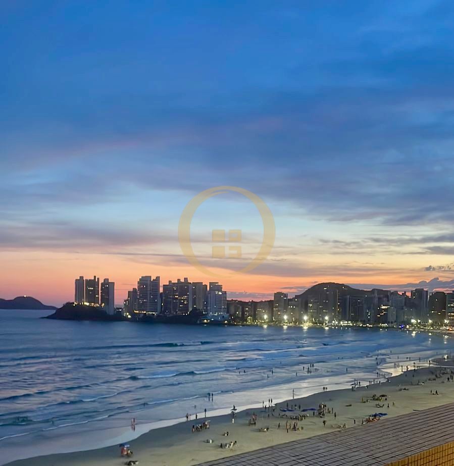 Apartamento Frente ao Mar nas Pitangueiras, Guarujá - SP