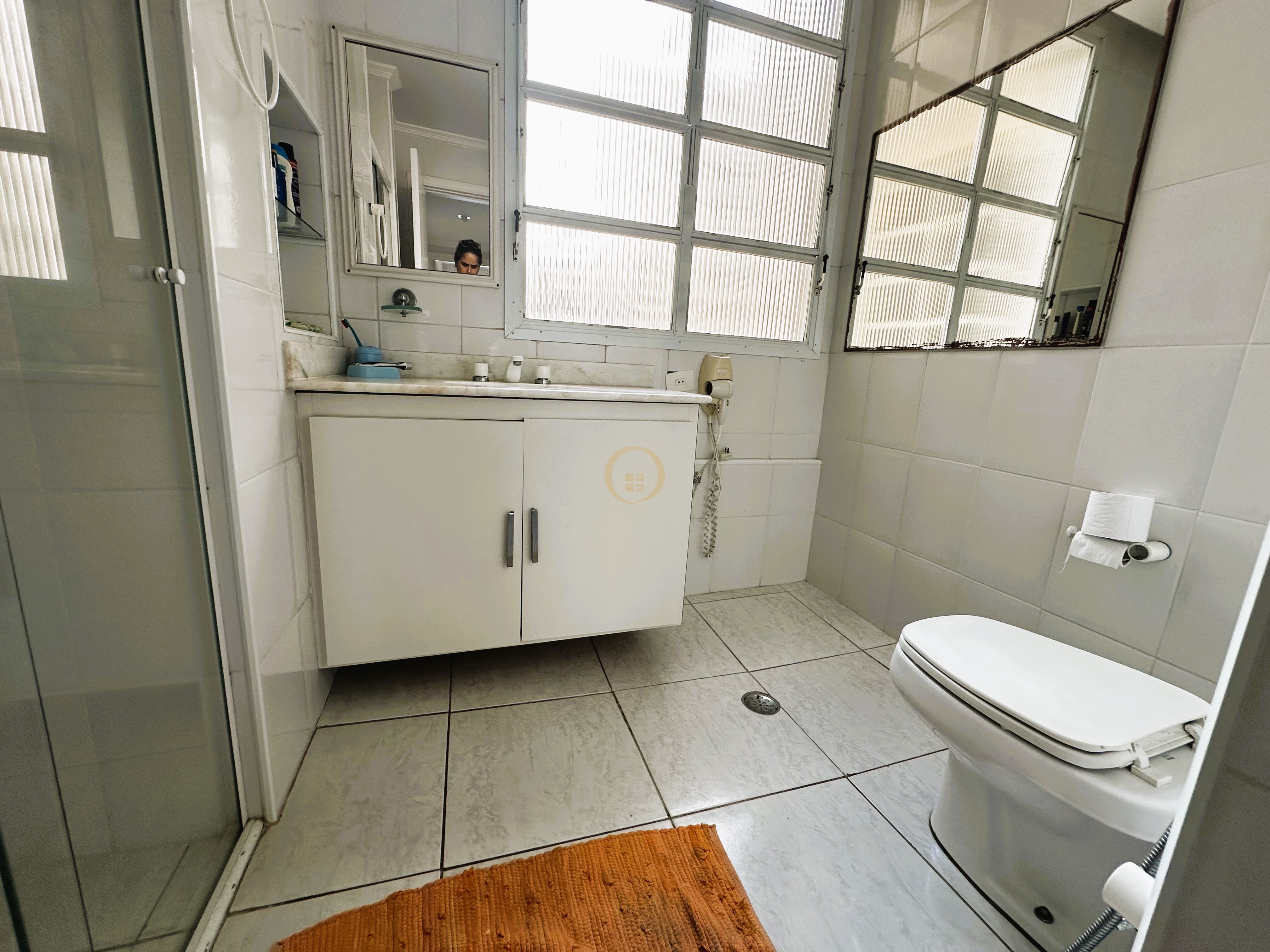 Apartamento Frente ao Mar-2-dormitorios-Pitangueiras