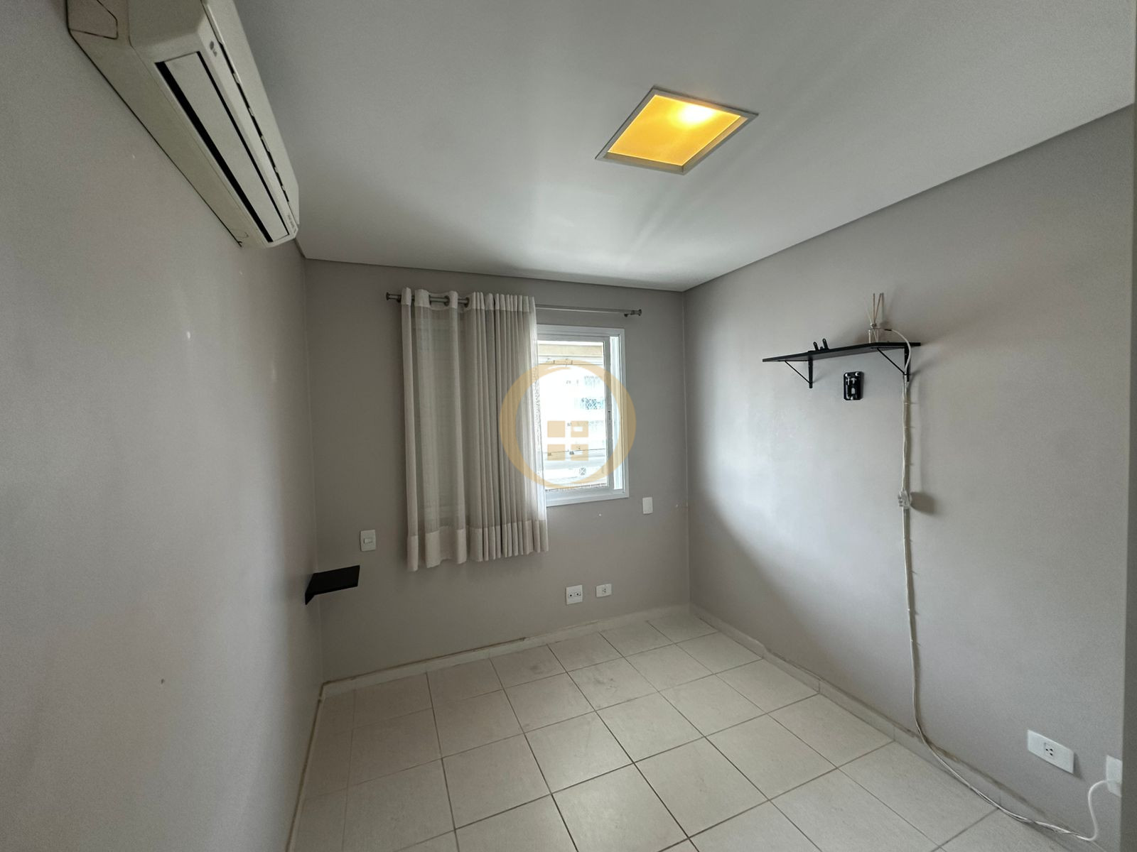 Apartamento Frente ao Mar, Praia das Astúrias Guarujá - SP