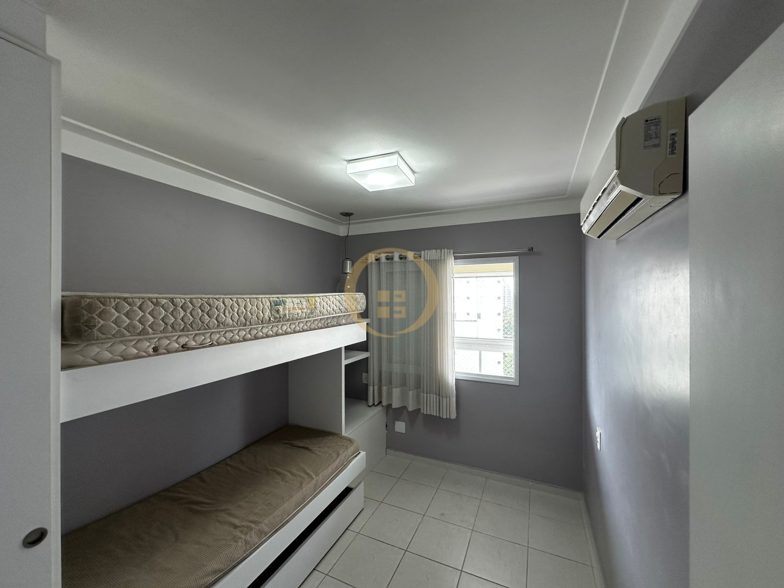 Apartamento Frente ao Mar, Praia das Astúrias Guarujá - SP