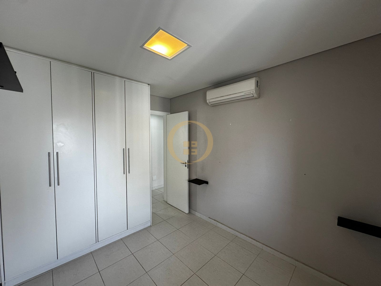 Apartamento Frente ao Mar, Praia das Astúrias Guarujá - SP