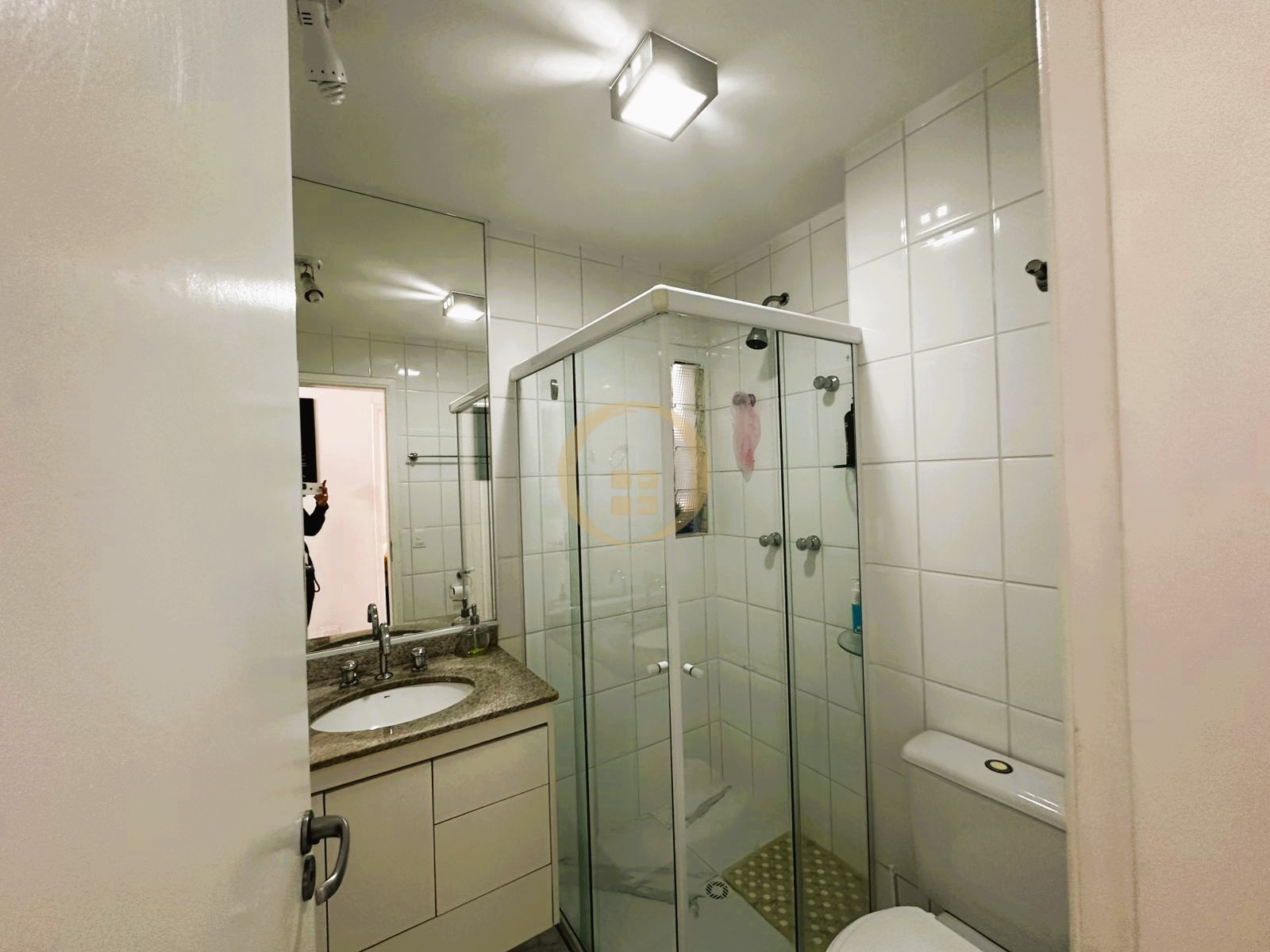 Apartamento Frente ao Mar, Astúrias, Guarujá - SP
