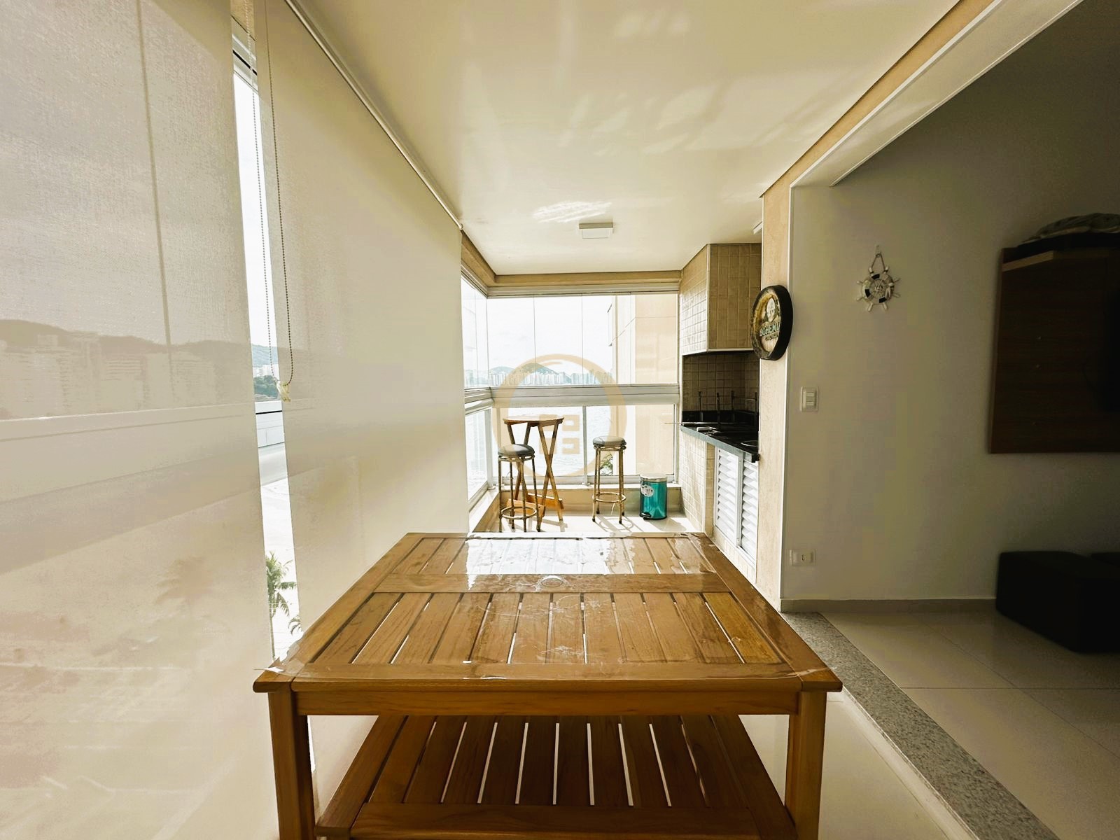 Apartamento Frente ao Mar, Astúrias, Guarujá - SP