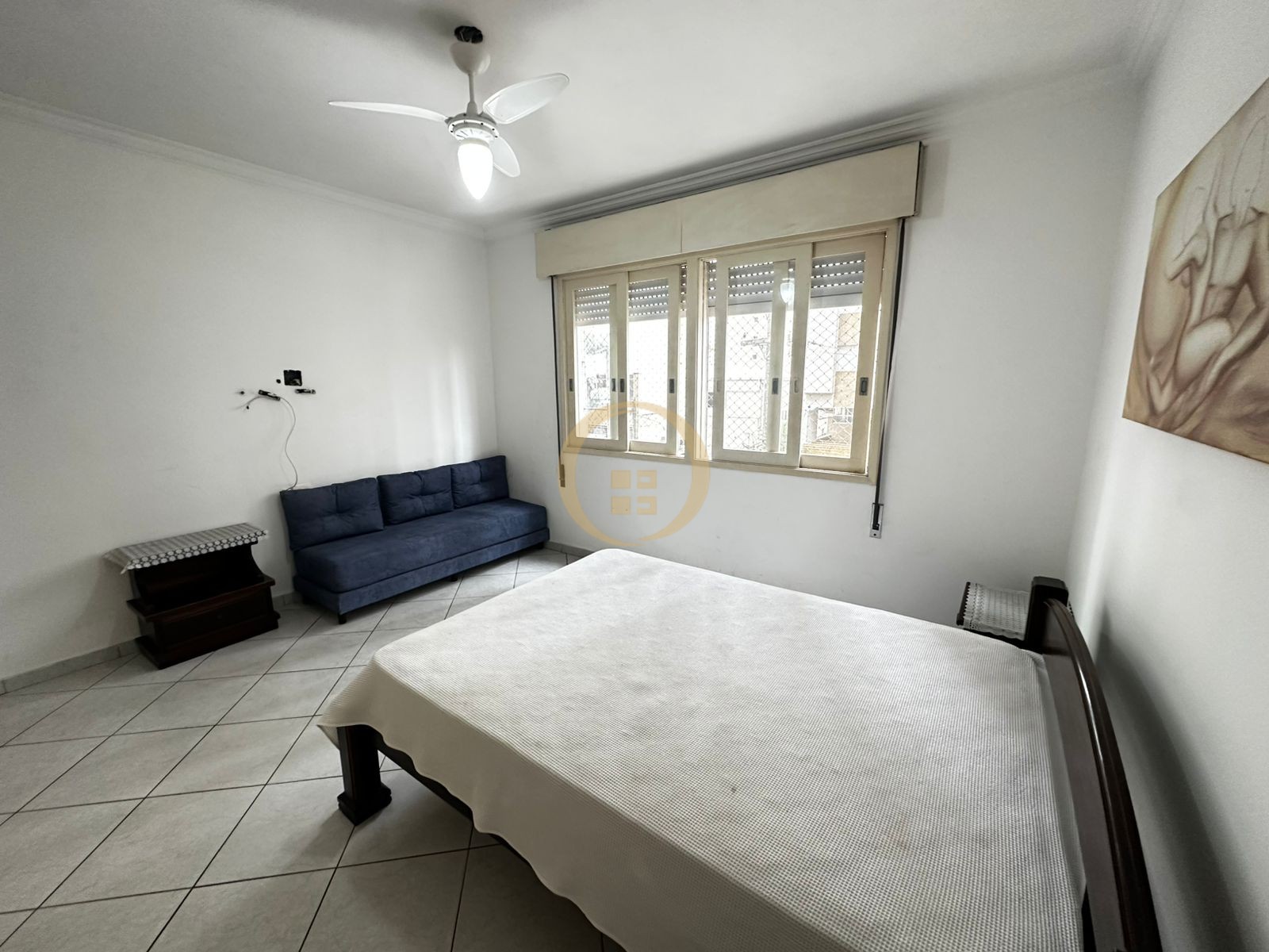 Apartamento na Praia das Pitangueiras, Guarujá - SP