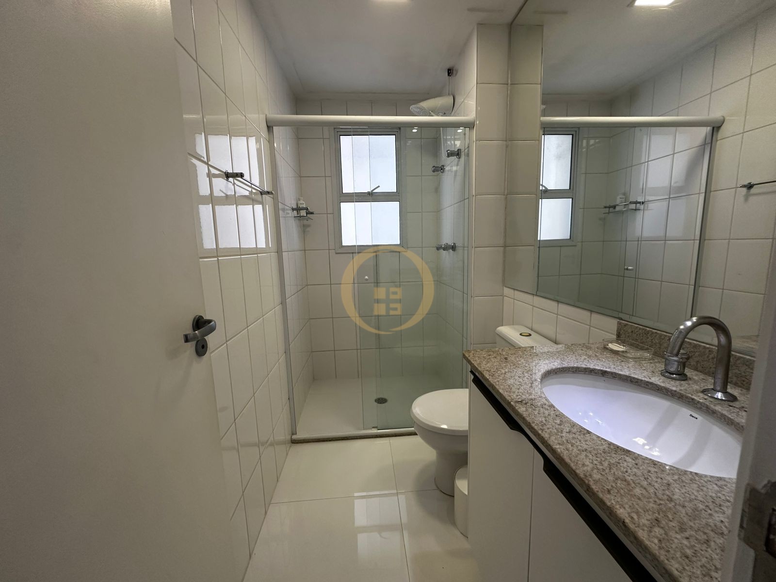 Apartamento Frente ao Mar, Praia das Astúria, Guarujá - SP
