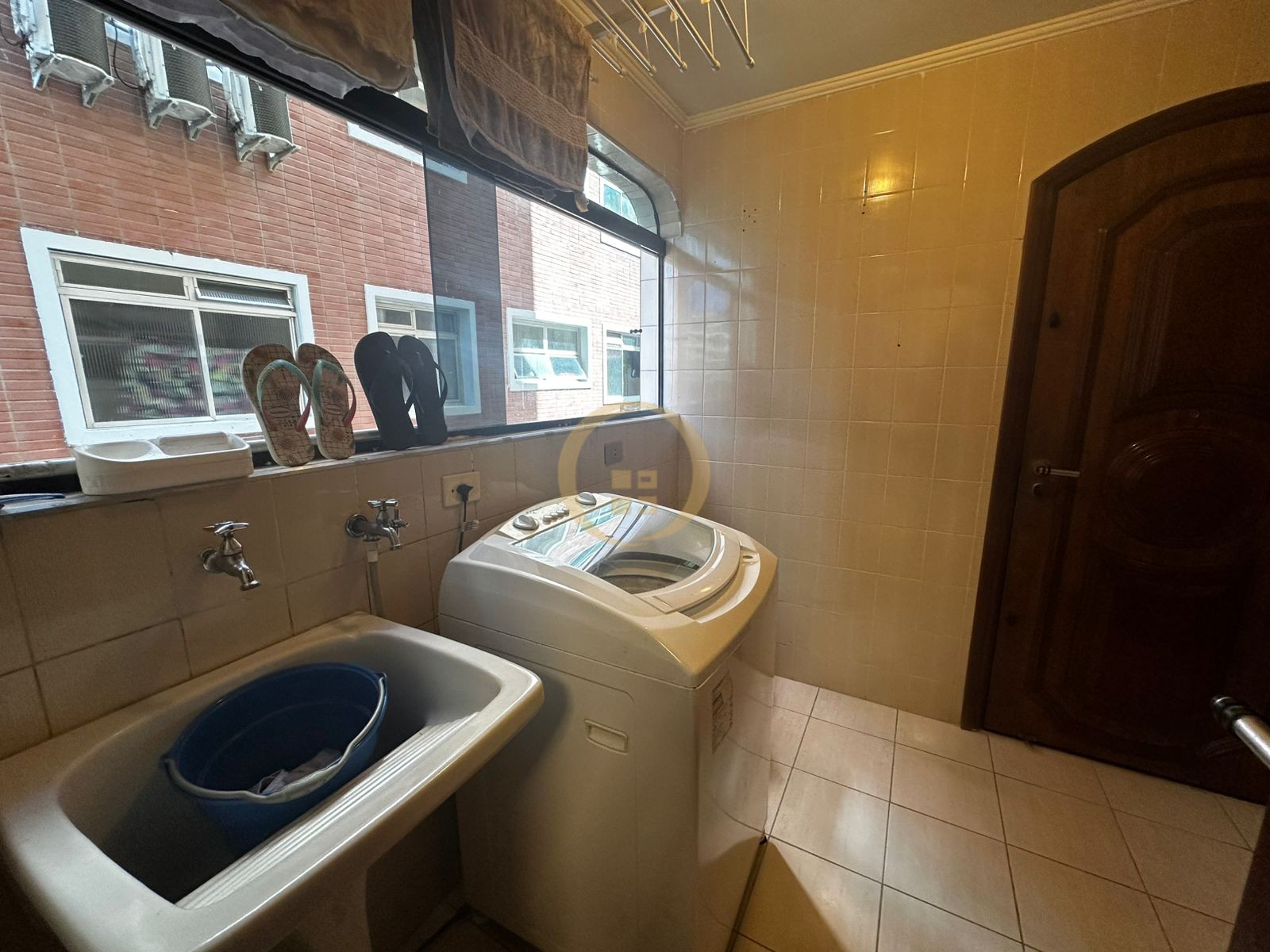 Apartamento na Praia da Enseada, Guarujá - SP