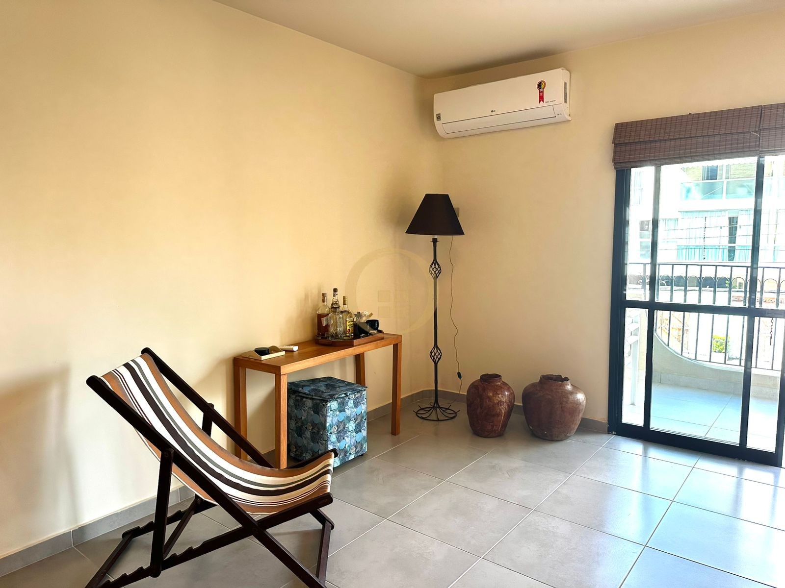 Apartamento na Praia da Enseada, Guarujá - SP