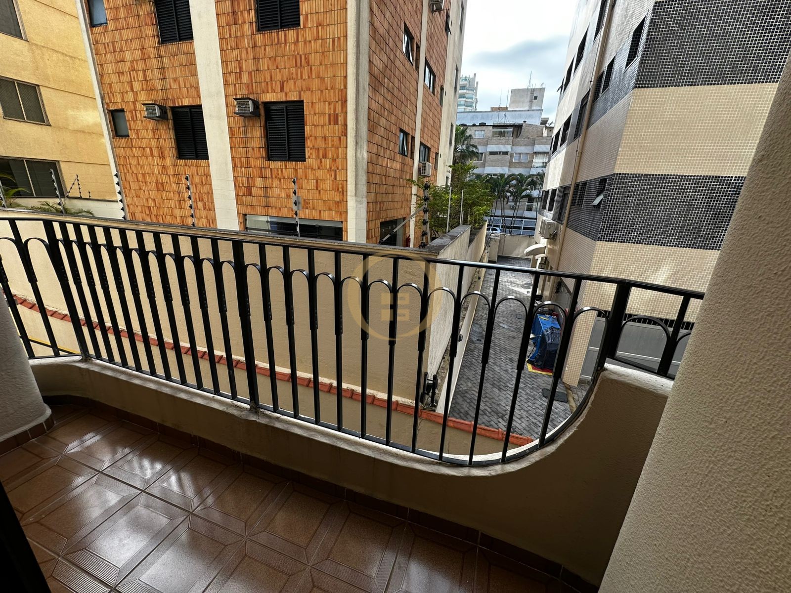 Apartamento na Praia da Enseada, Guarujá - SP