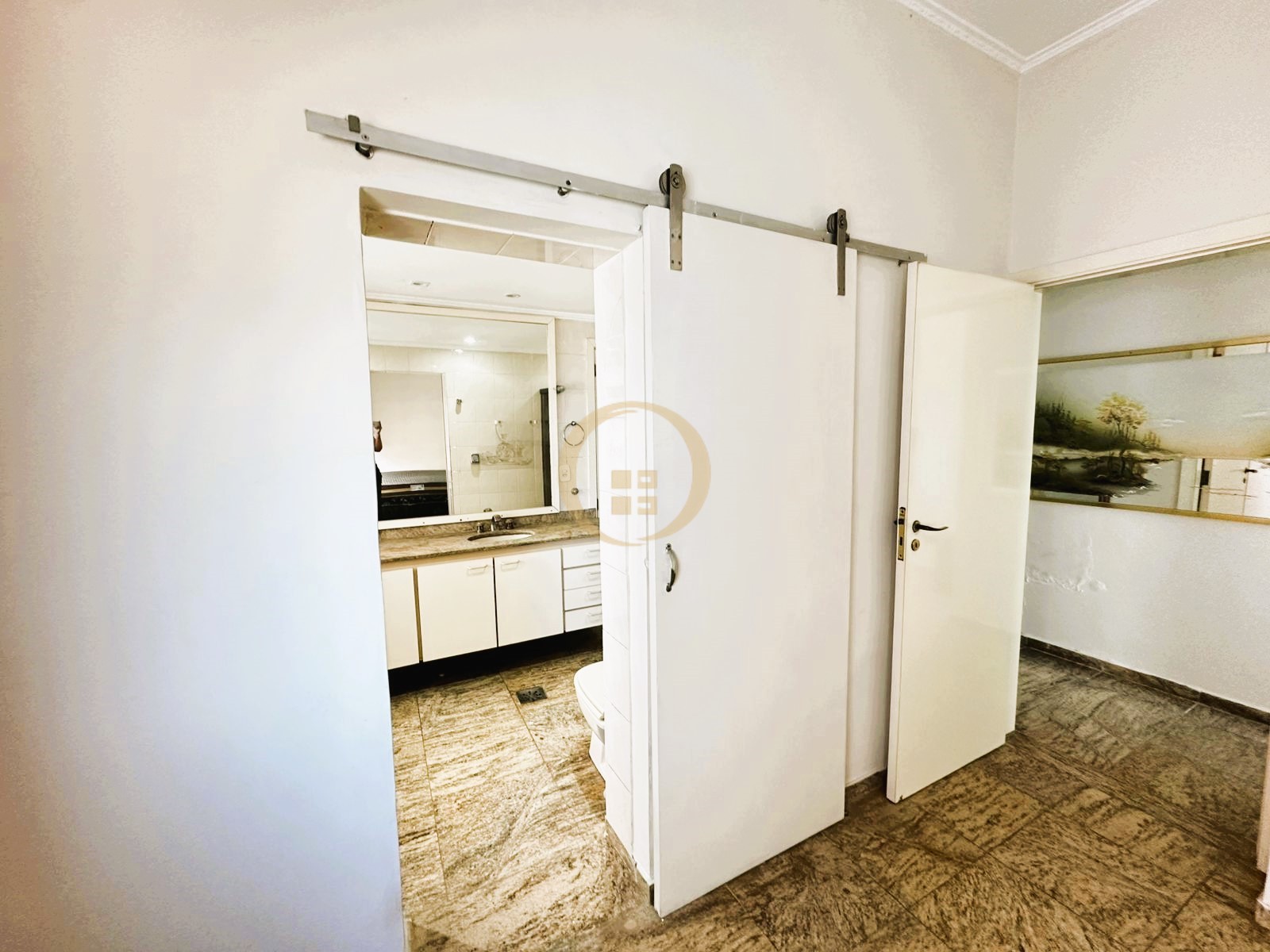 Apartamento Frente ao Mar nas Pitangueiras, Guarujá - SP