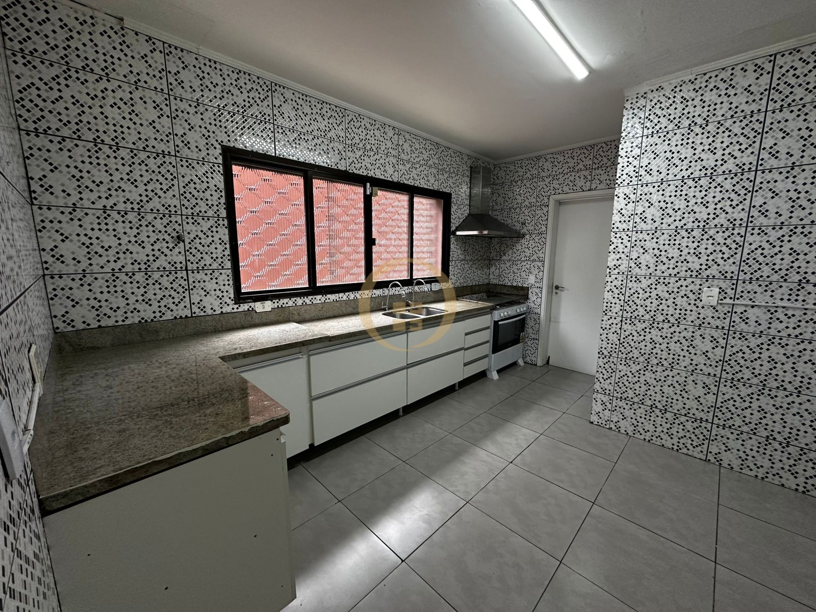 Casa , Praia da Esnseada - GUARUJÁ - SP