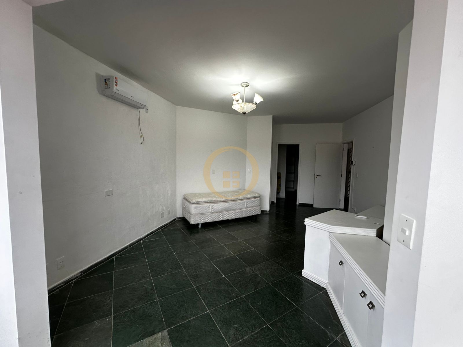 Casa , Praia da Esnseada - GUARUJÁ - SP