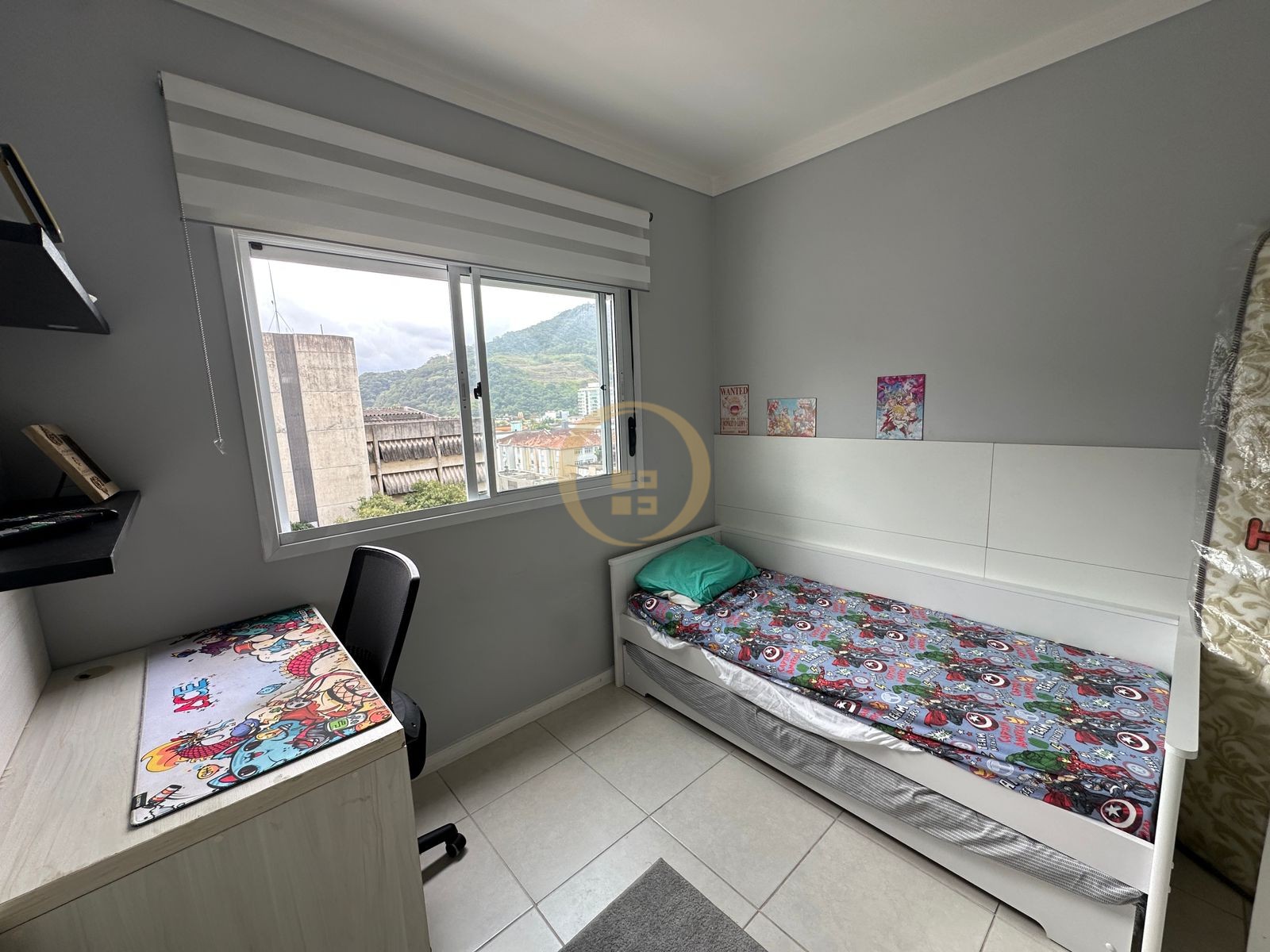 Apartamento na Praia das Pitangueiras, Guarujá - SP