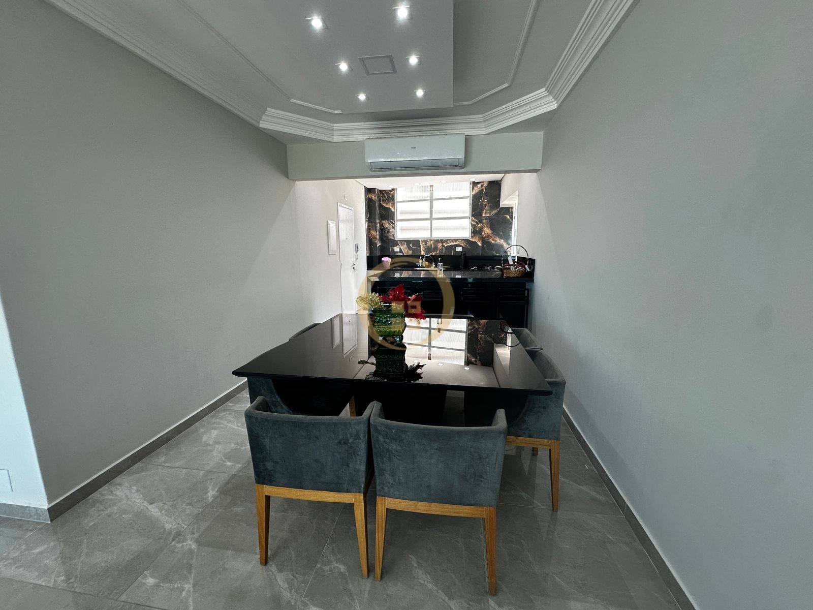 Apartamento Frente ao Mar-3-dormitorios-Pitangueiras