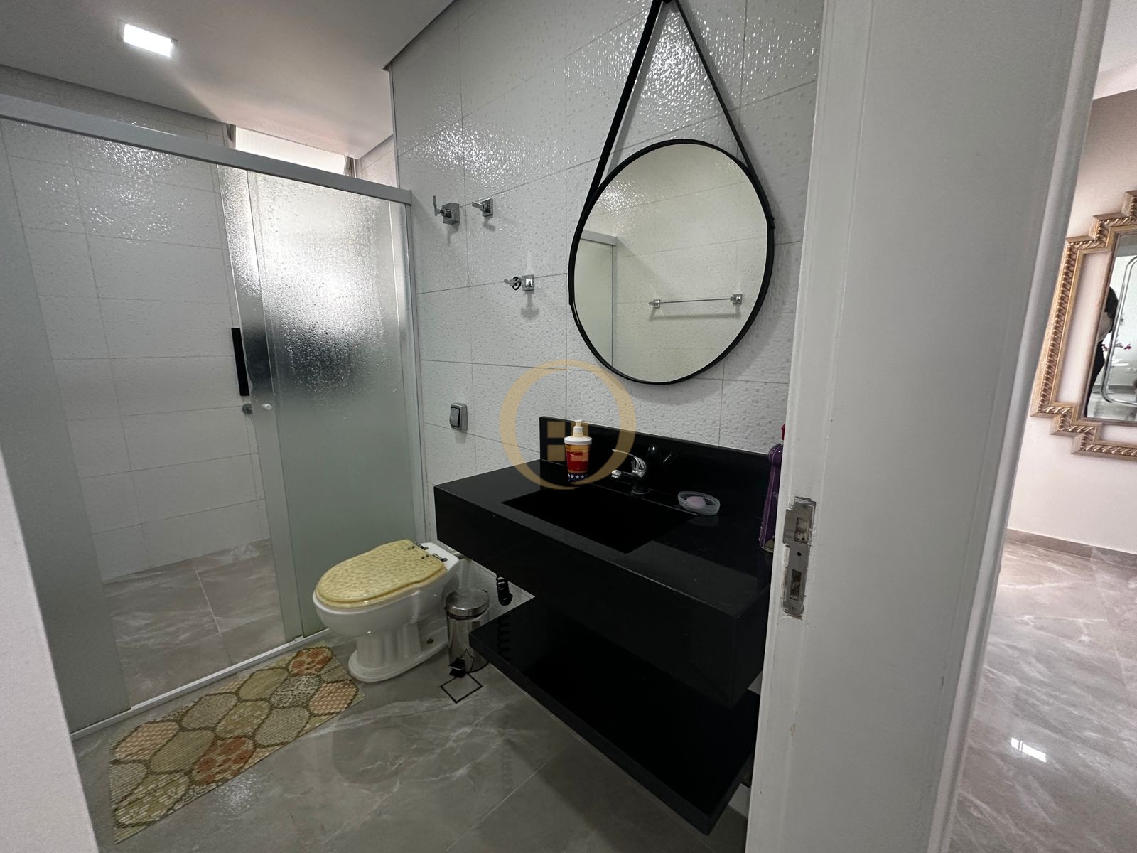 Apartamento Frente ao Mar-3-dormitorios-Pitangueiras