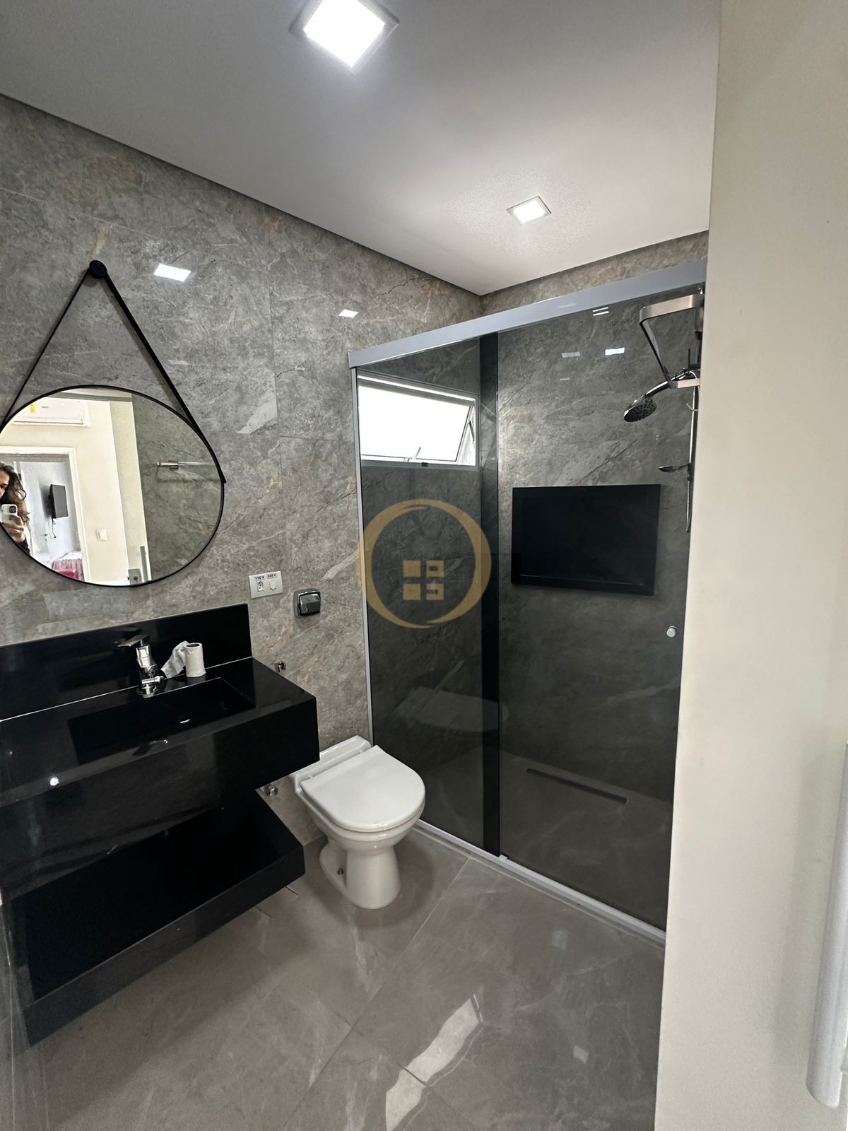 Apartamento Frente ao Mar-3-dormitorios-Pitangueiras