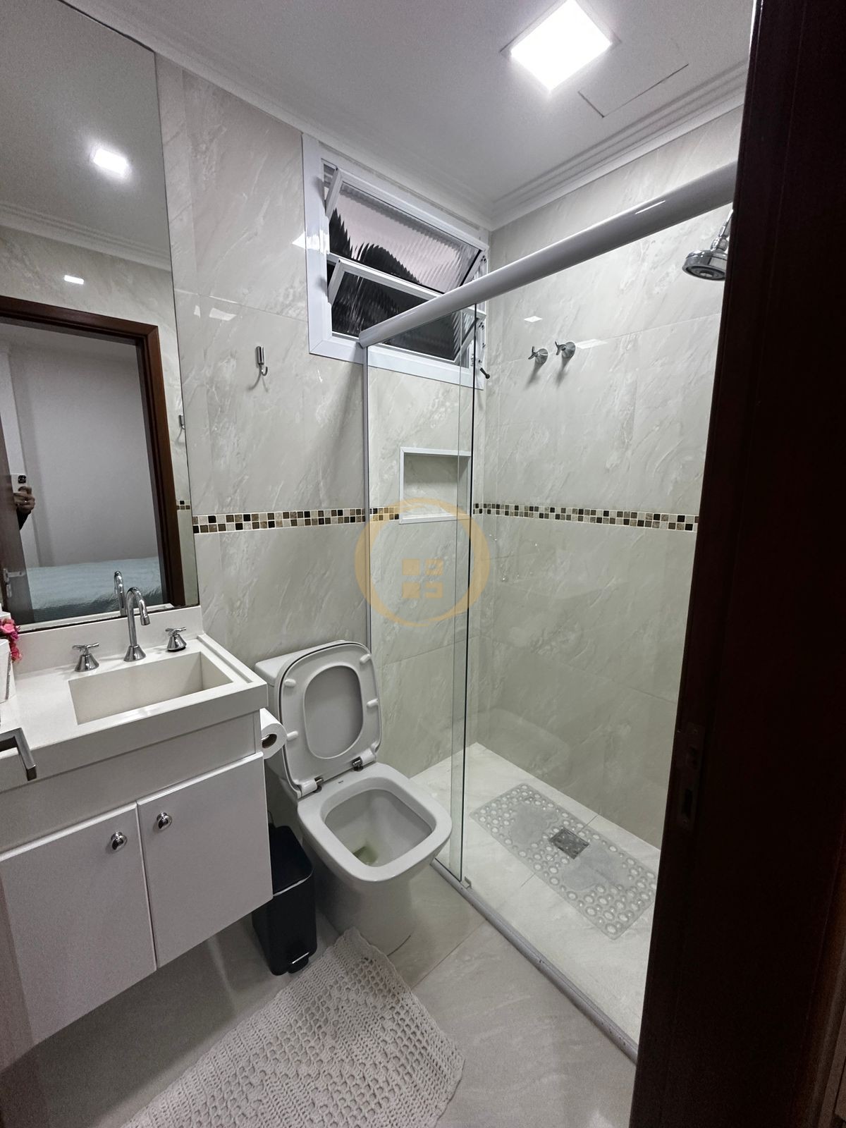 Apartamento Frente ao Mar-3-dormitorios-Pitangueiras