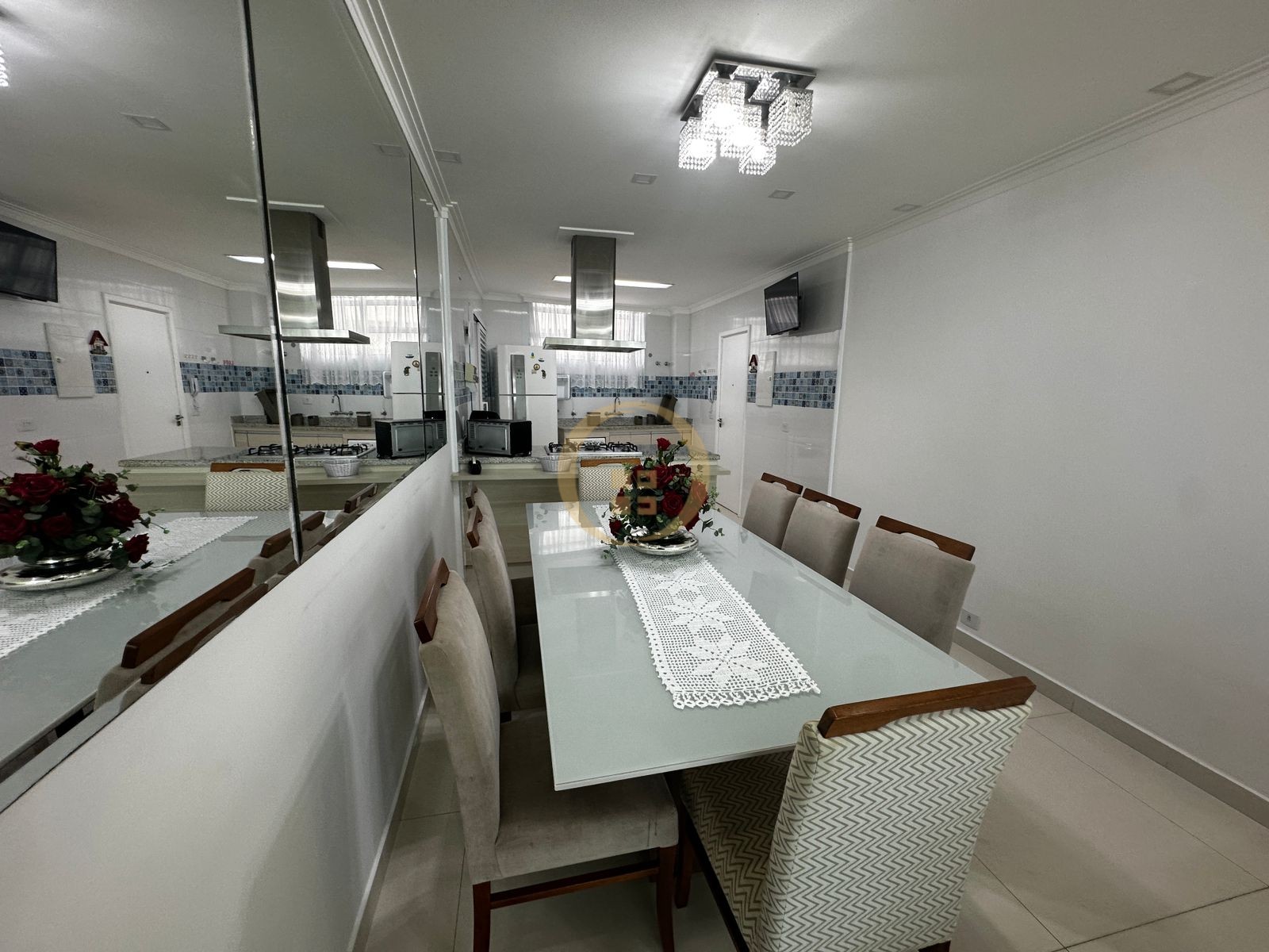 Apartamento Frente ao Mar-3-dormitorios-Pitangueiras
