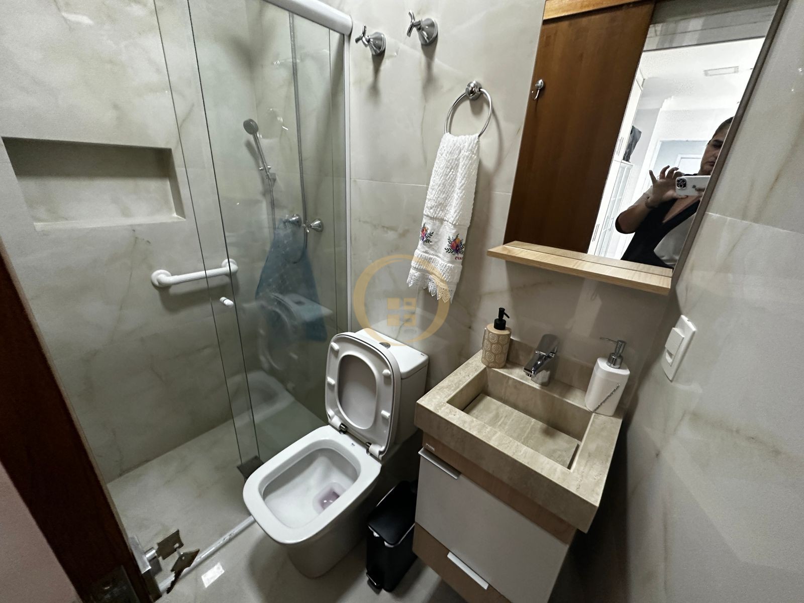 Apartamento Frente ao Mar-3-dormitorios-Pitangueiras
