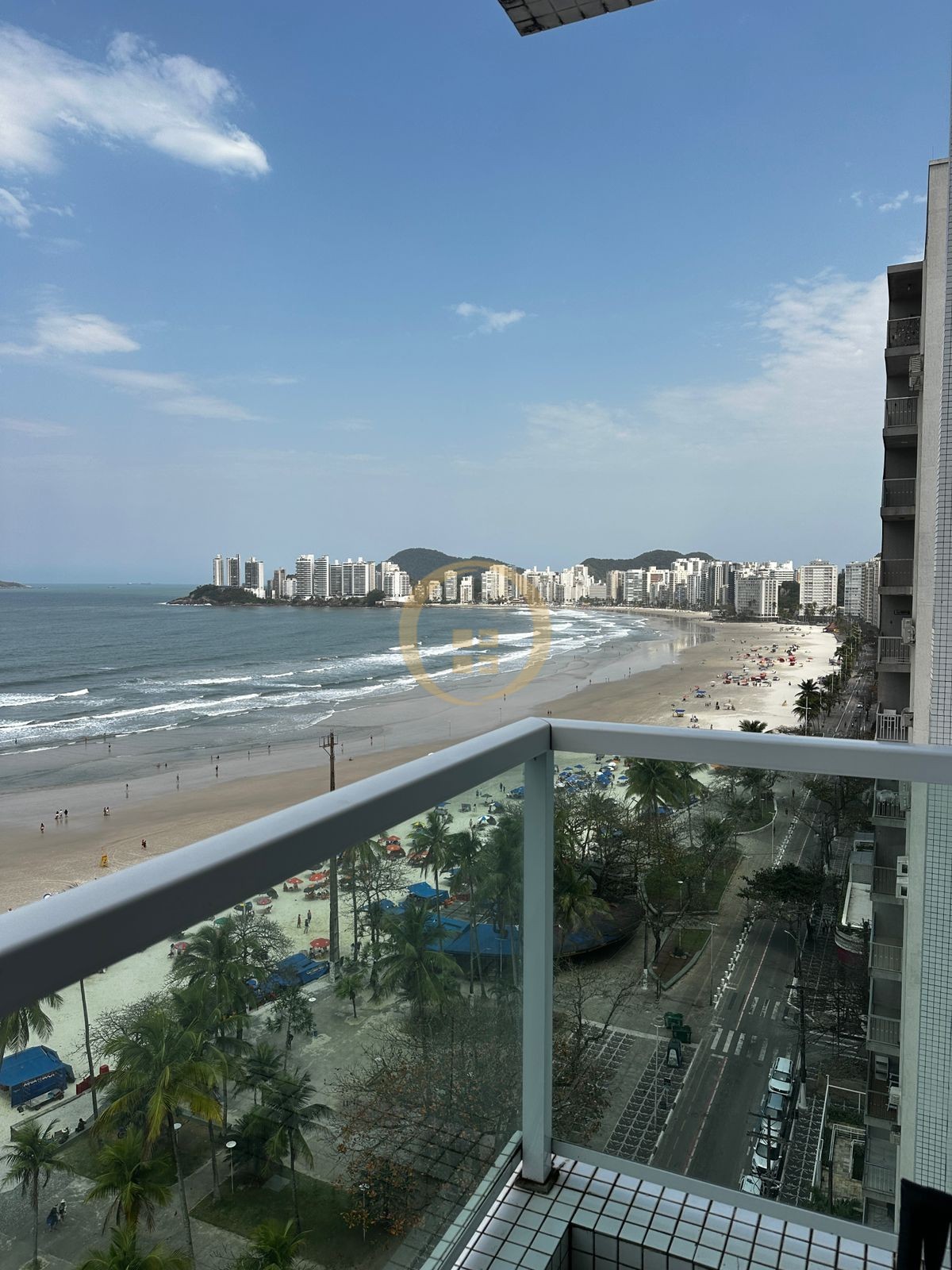Apartamento Frente ao Mar nas Pitangueiras, Guarujá - SP