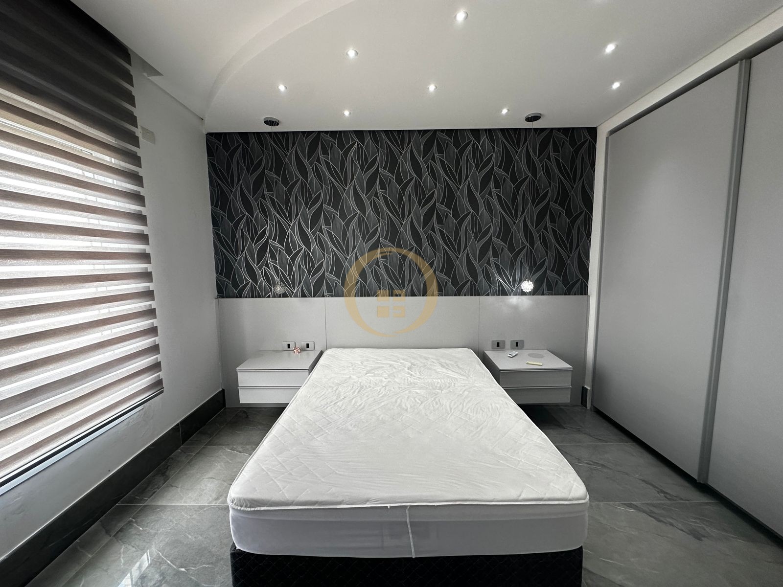 Apartamento Frente ao Mar nas Pitangueiras, Guarujá - SP
