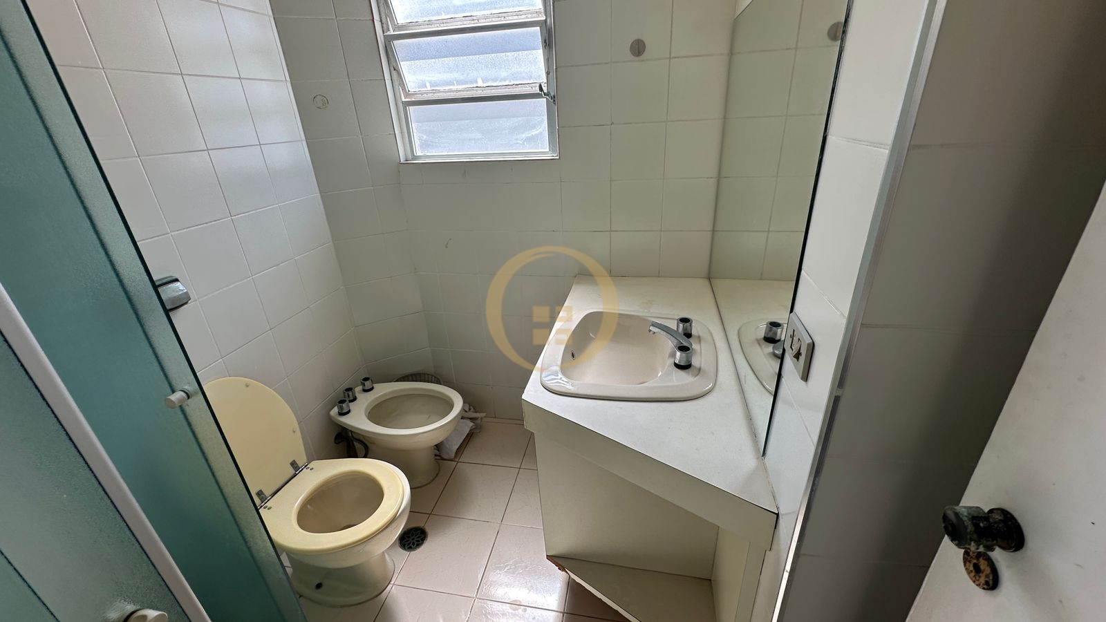 Apartamento Frente ao Mar-3-dormitorios-Pitangueiras