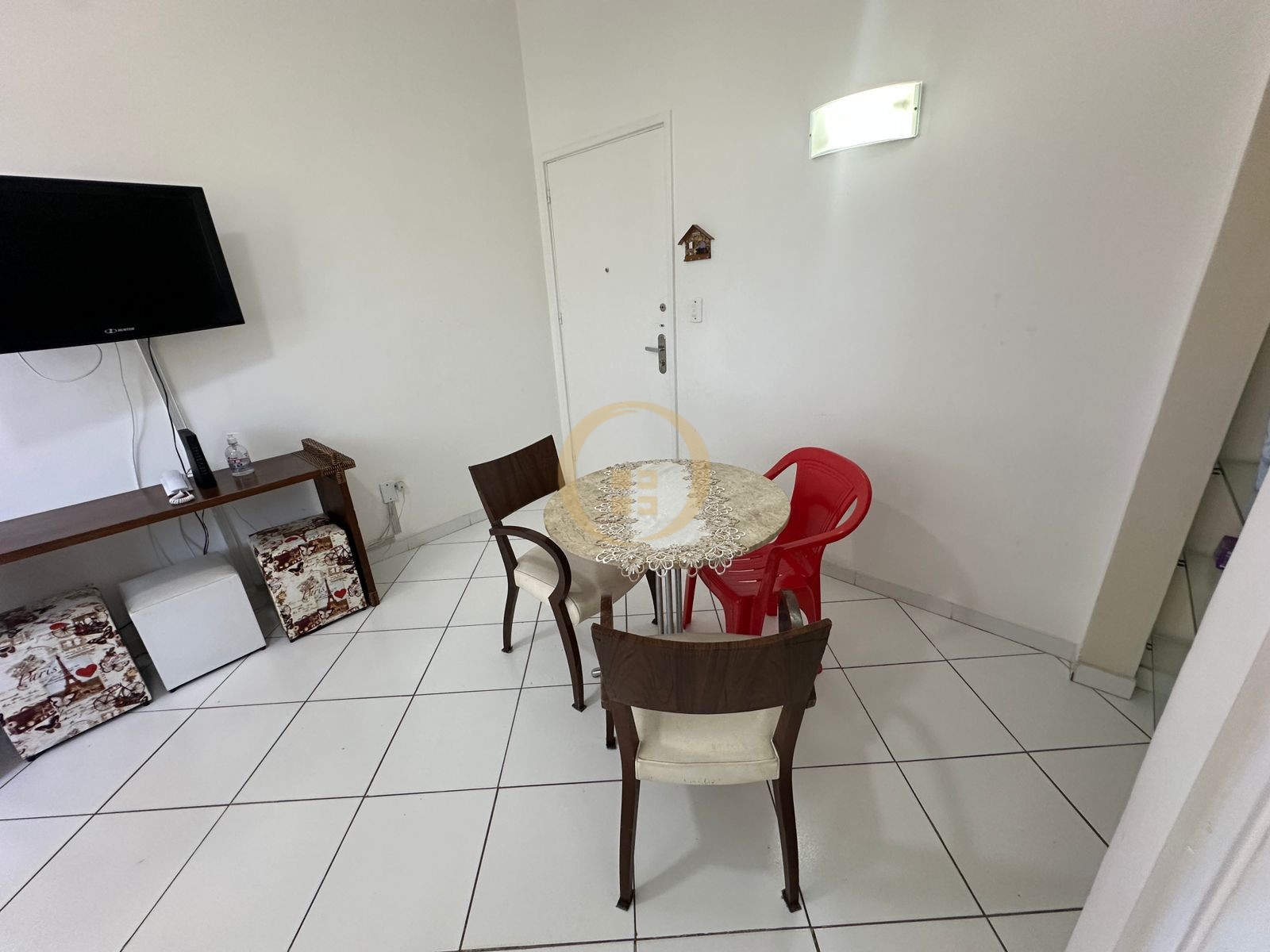 Apartamento na Praia das Pitangueiras, Guarujá - SP
