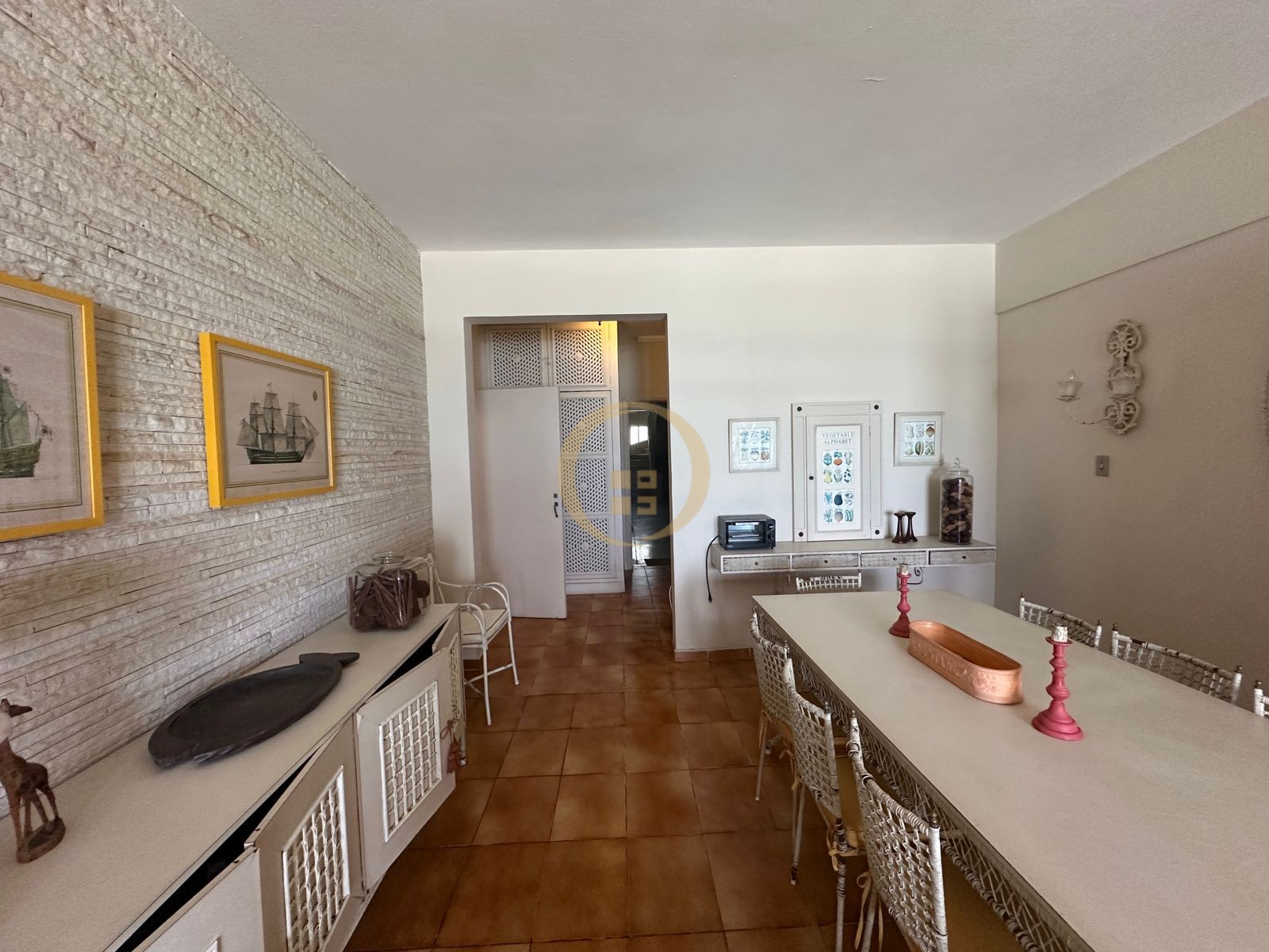 Apartamento Frente ao Mar nas Pitangueiras, Guarujá - SP