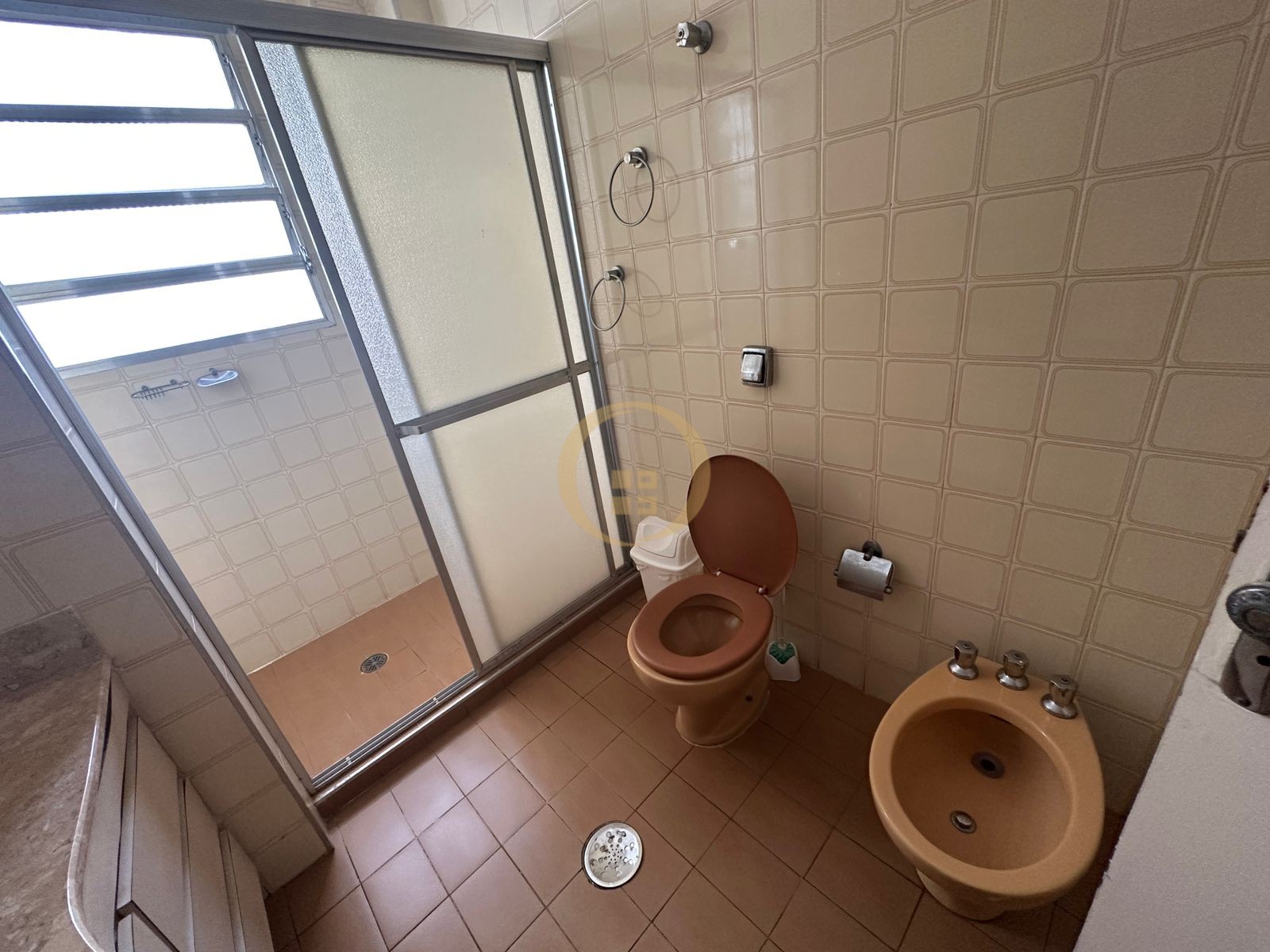 Apartamento Frente ao Mar nas Pitangueiras, Guarujá - SP