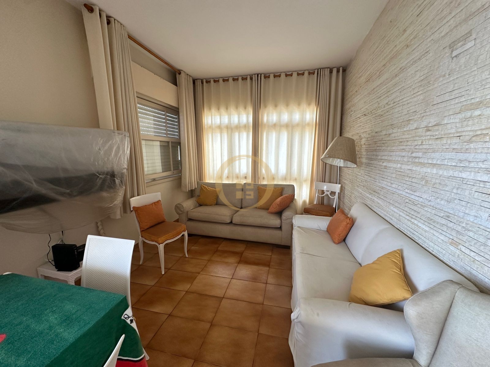 Apartamento Frente ao Mar nas Pitangueiras, Guarujá - SP