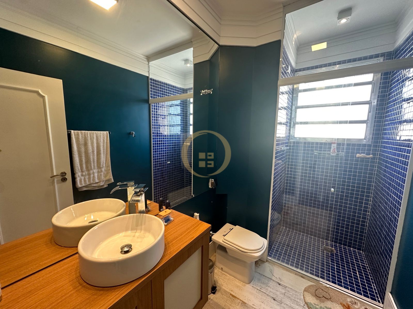 Apartamento Frente ao Mar nas Pitangueiras, Guarujá - SP
