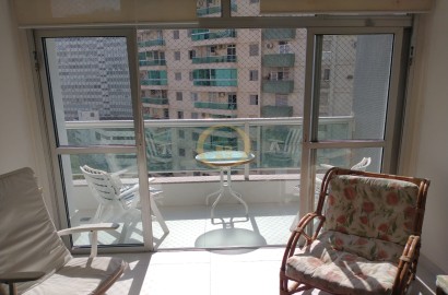 Apartamento Frente ao Mar nas Pitangueiras, Guarujá - SP