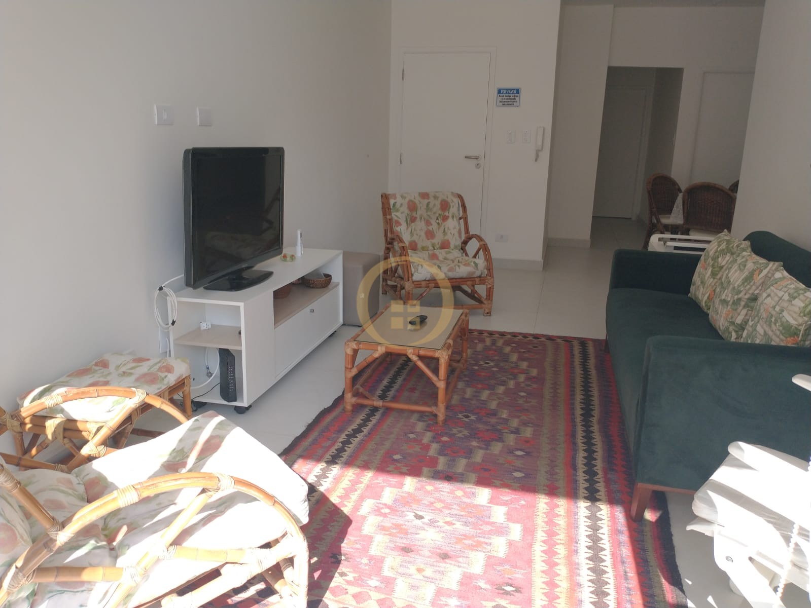 Apartamento Frente ao Mar nas Pitangueiras, Guarujá - SP