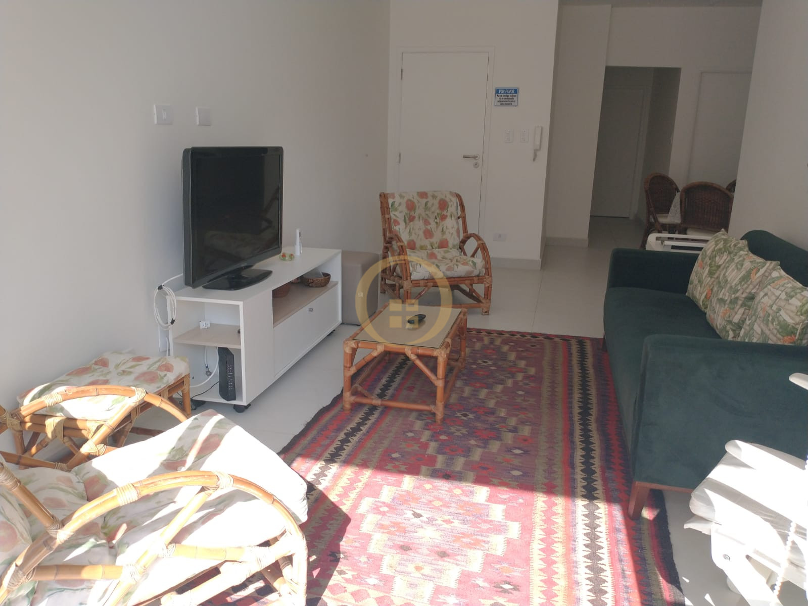 Apartamento Frente ao Mar nas Pitangueiras, Guarujá - SP