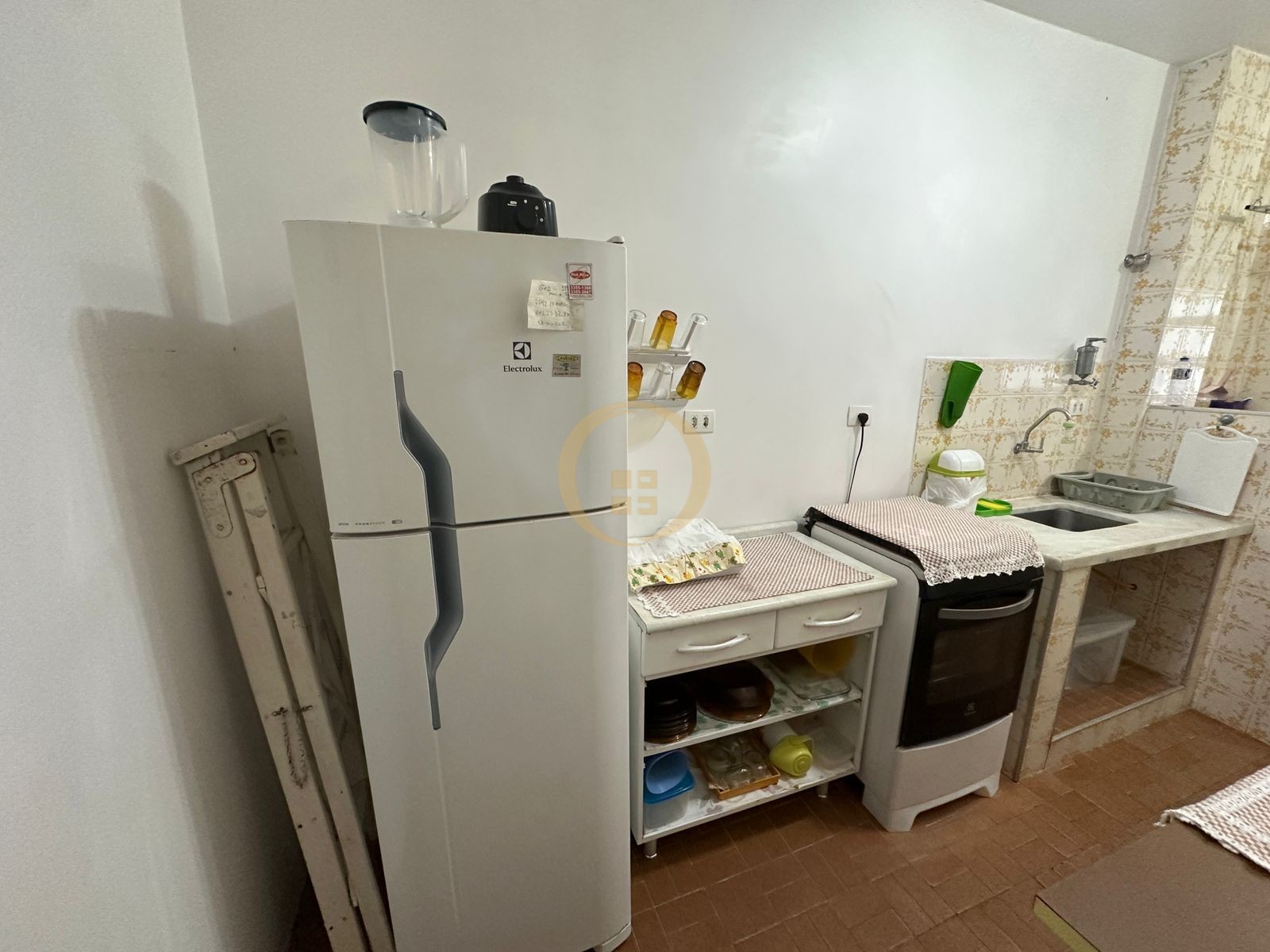 Apartamento na Praia das Pitangueiras, Guarujá - SP