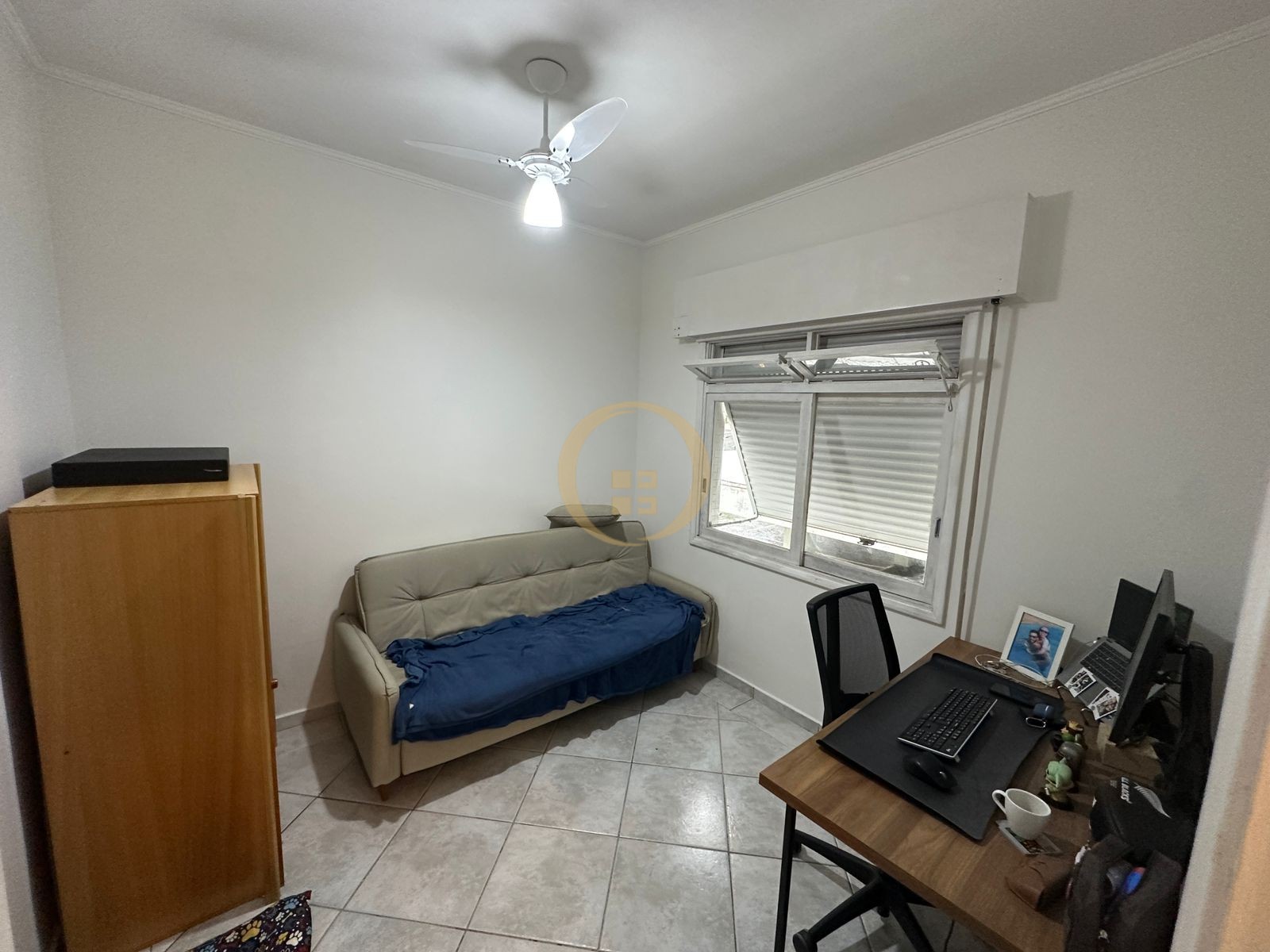 Apartamento na Praia das Pitangueiras, Guarujá - SP