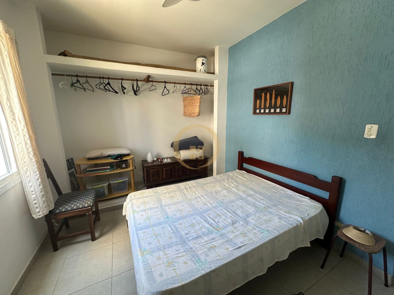 Apartamento na Praia das Pitangueiras, Guarujá - SP
