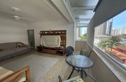 Apartamento na Praia das Pitangueiras, Guarujá - SP