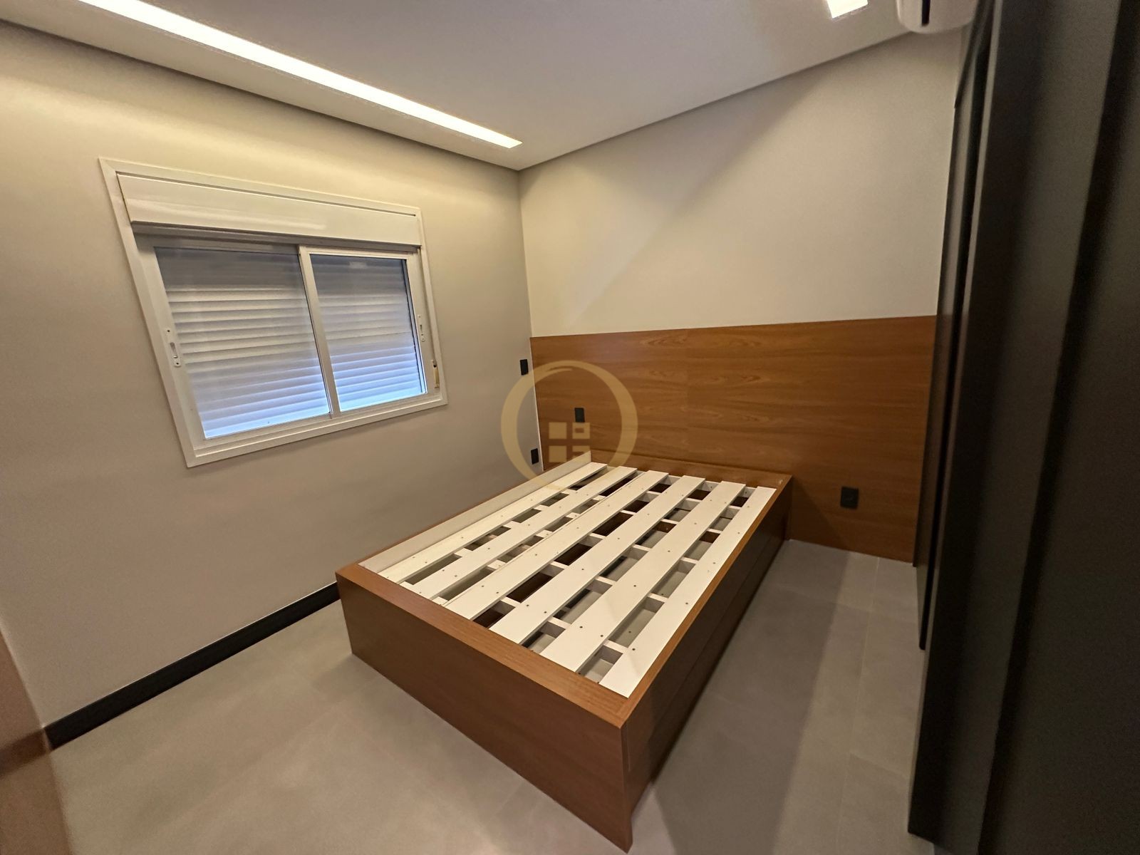 Apartamento na Praia das Astúrias, Guarujá - SP
